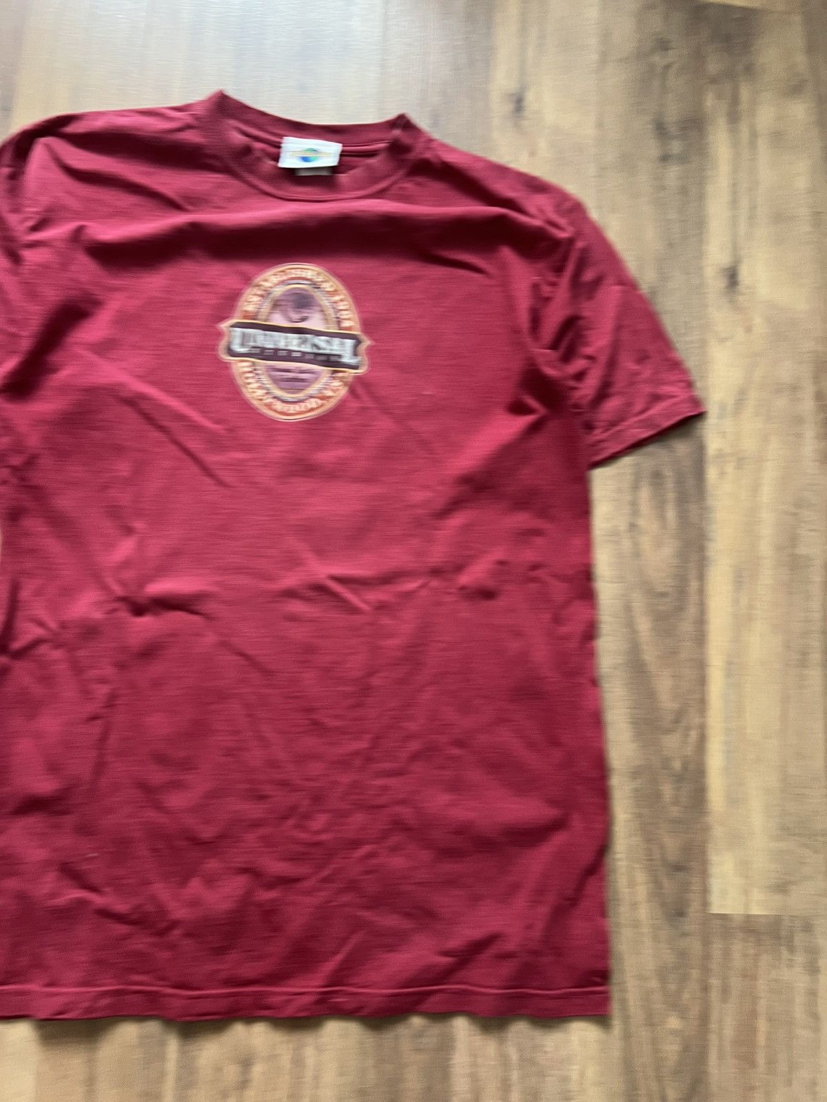Universal Studios Universal Studios Burgundy T-Shirt Size US M / EU 48-50 / 2 - 4 Thumbnail