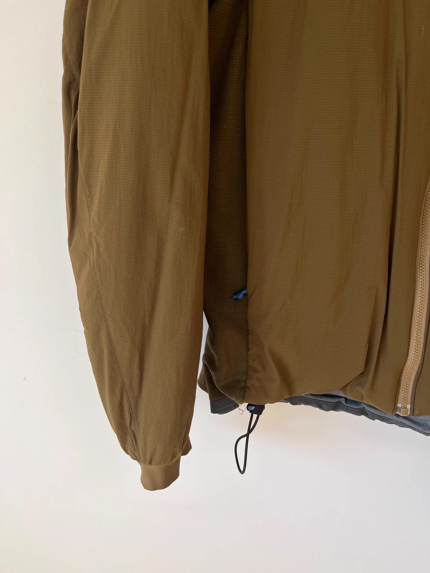 Arc'teryx ARC'TERYX ATOM Vintage 00s M Insulated Jacket Size US M / EU 48-50 / 2 - 3 Thumbnail