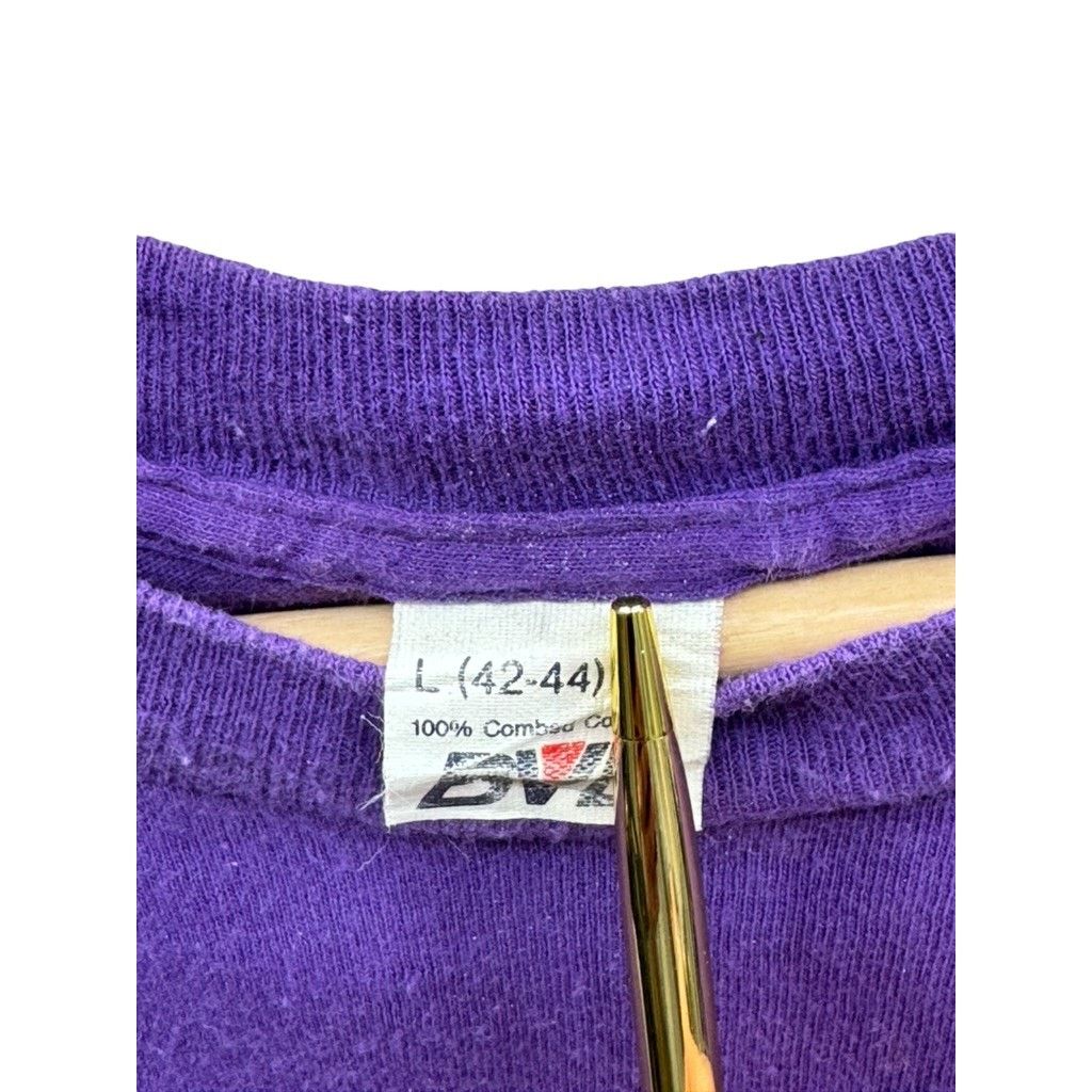 Vintage Vintage 1990's BVD Essential Purple Pocket Tee Size US L / EU 52-54 / 3 - 3 Thumbnail