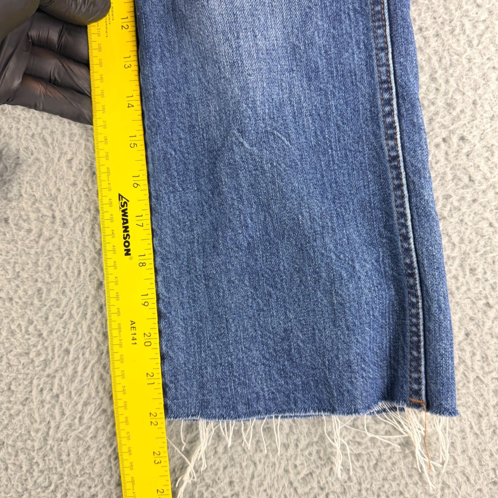 Madewell Madewell Jeans Womens Size 25 Blue Denim High Rise Cropped Demi-Boot 5-Pocket Regular Inseam 22 Size 42" / US 20 - 7 Thumbnail