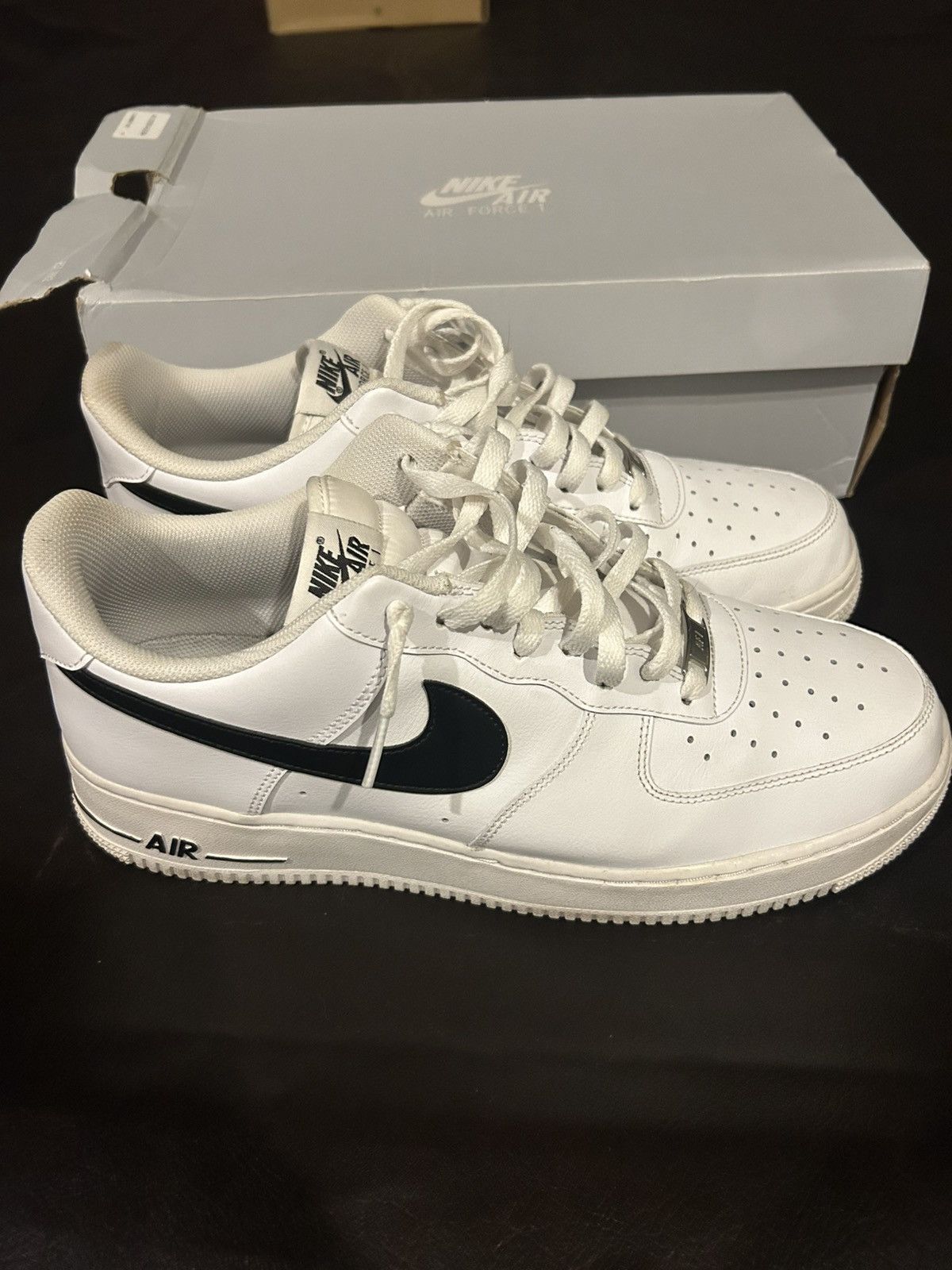 Airforce 1 Black and White