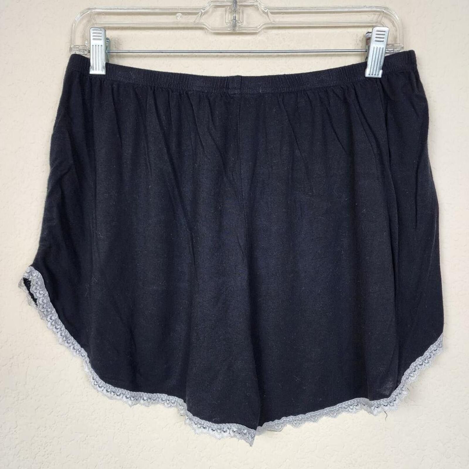 Other Large Black Stretchy White Lace Shorts Size 36" / US 14 / IT 50 - 2 Thumbnail