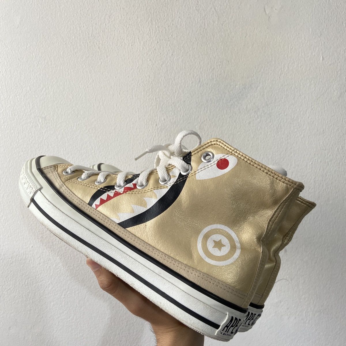 Bape Shark Apesta Hi Size US 8 / EU 41 - 7 Thumbnail