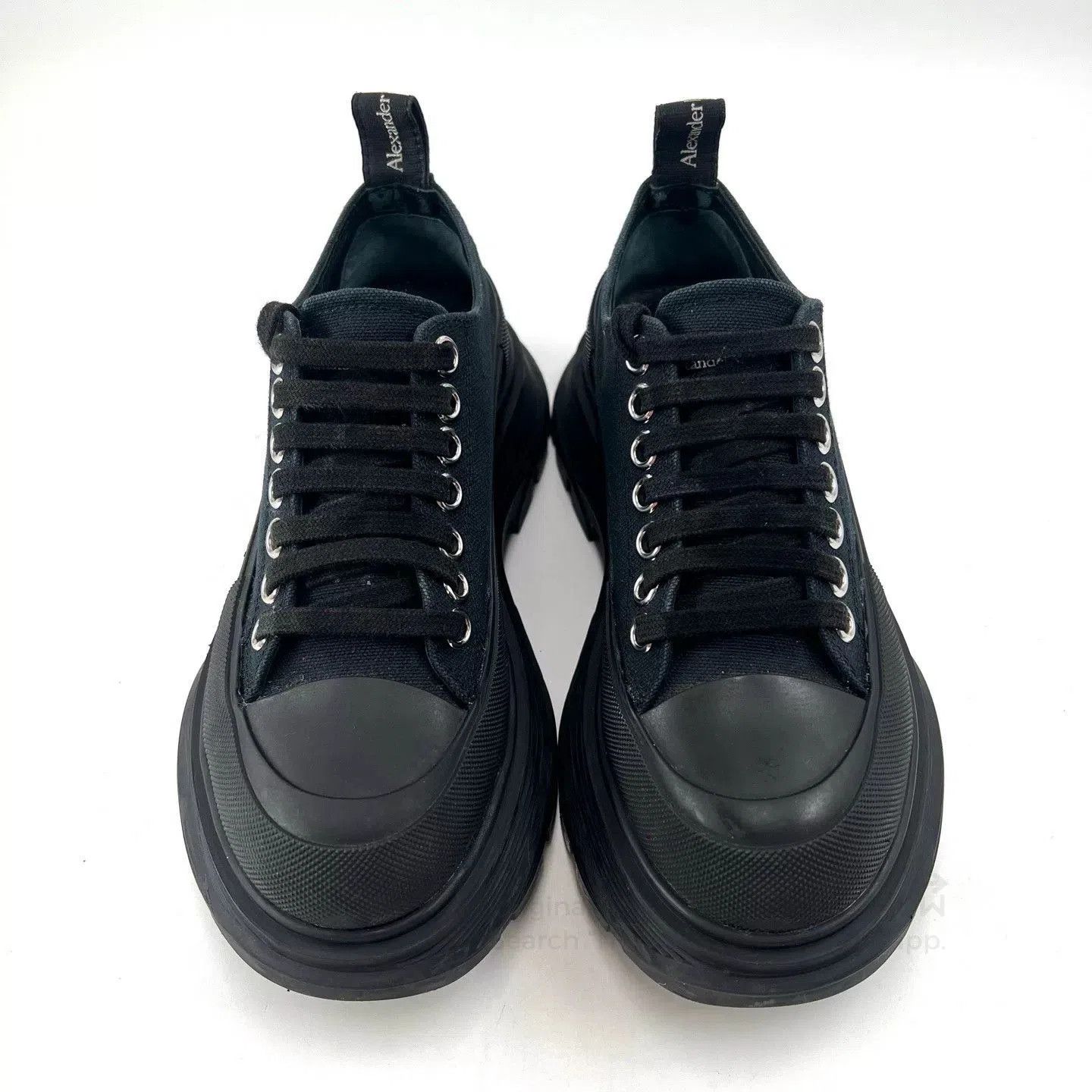 Alexander McQueen Alexander McQueen Black Canvas Platform Sneakers. Size US 4 / IT 34 - 2 Thumbnail