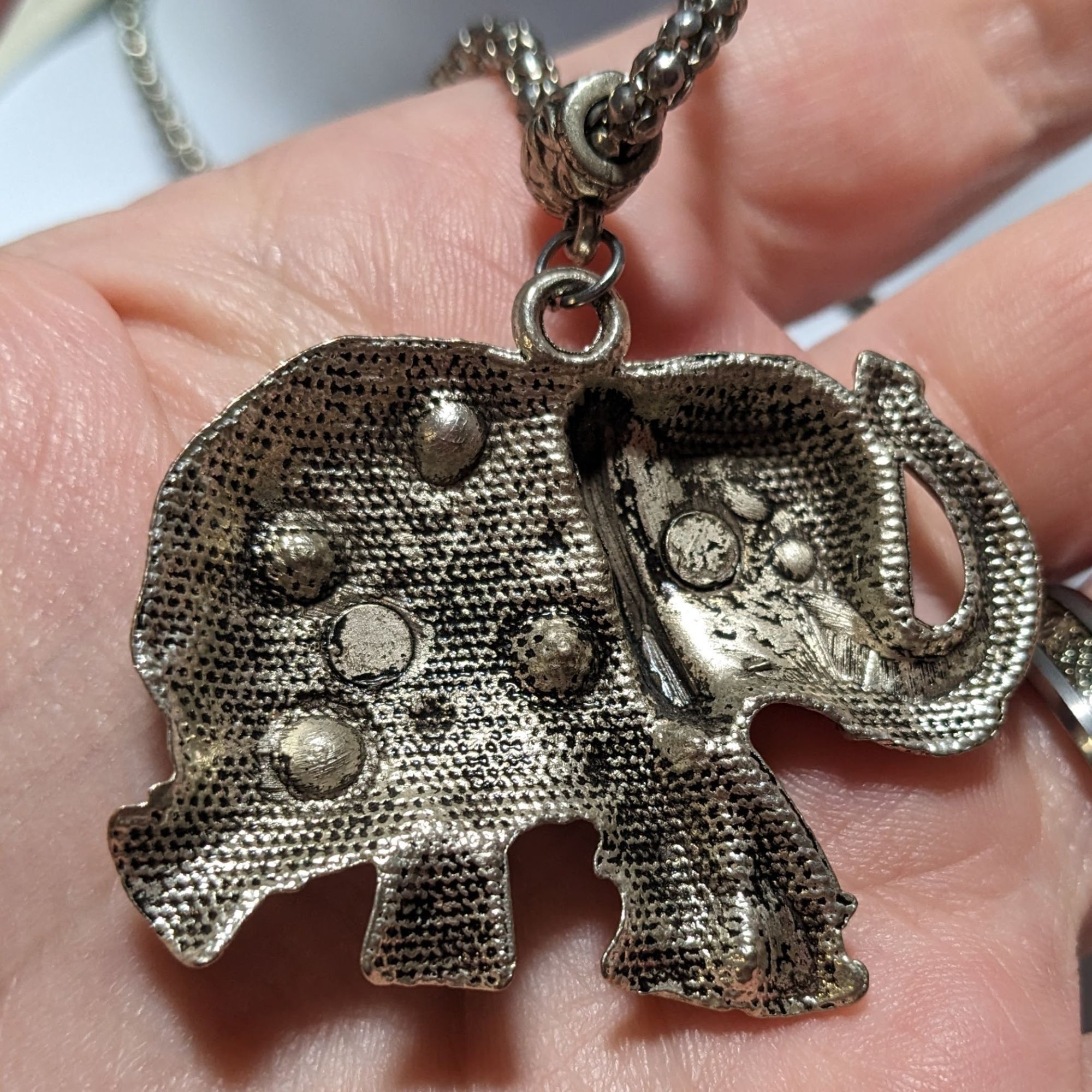 Other Vintage Bohemian Silver Elephant Pendant Necklace Size ONE SIZE - 6 Thumbnail
