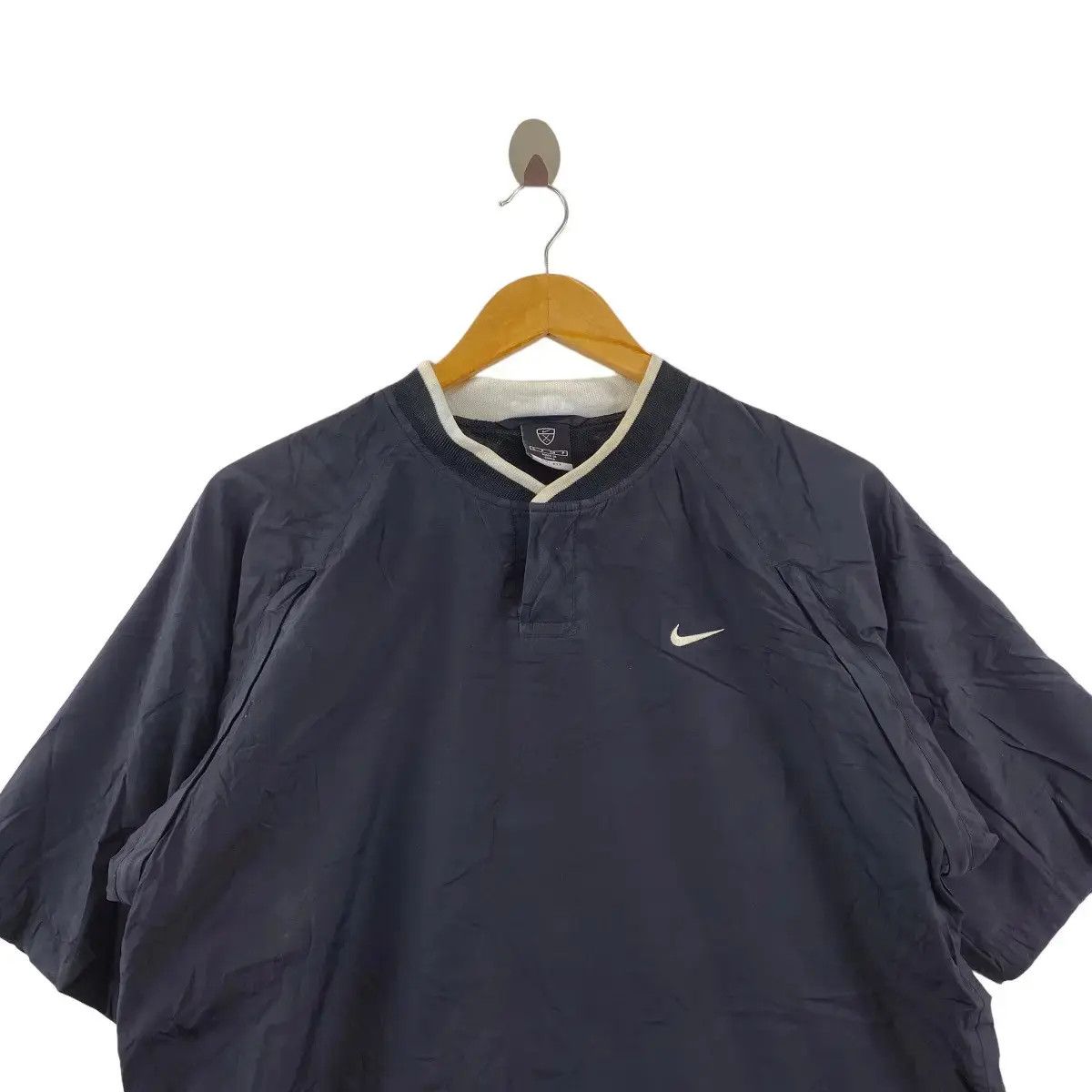 Nike Vintage NIKE GOLF Embroidered Logo Henley Tee Shirt Size US S / EU 44-46 / 1 - 2 Thumbnail
