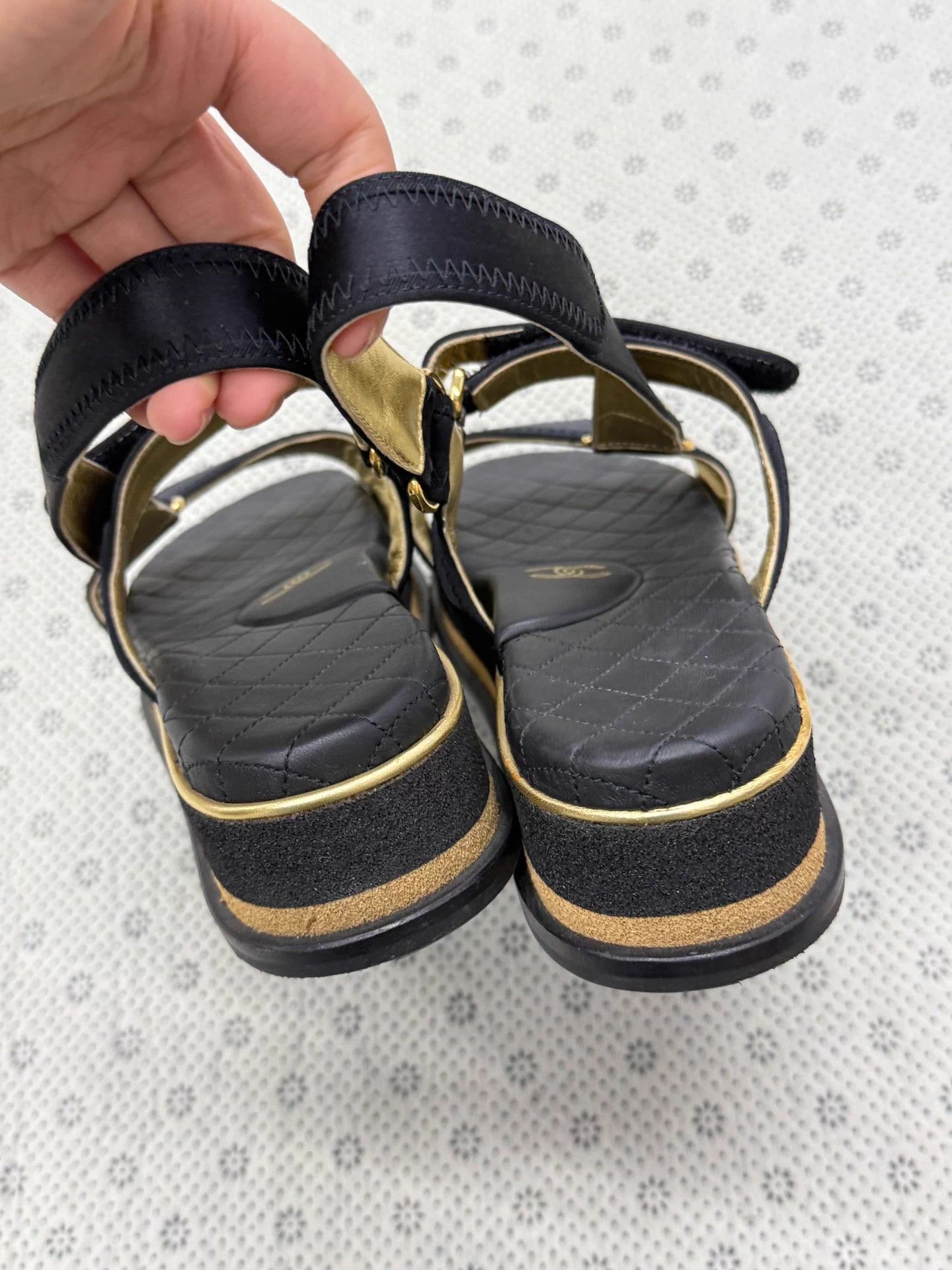 Chanel Chanel Black Gold Velcro Sandals 38.5 Size US 7.5 / IT 37.5 - 4 Thumbnail