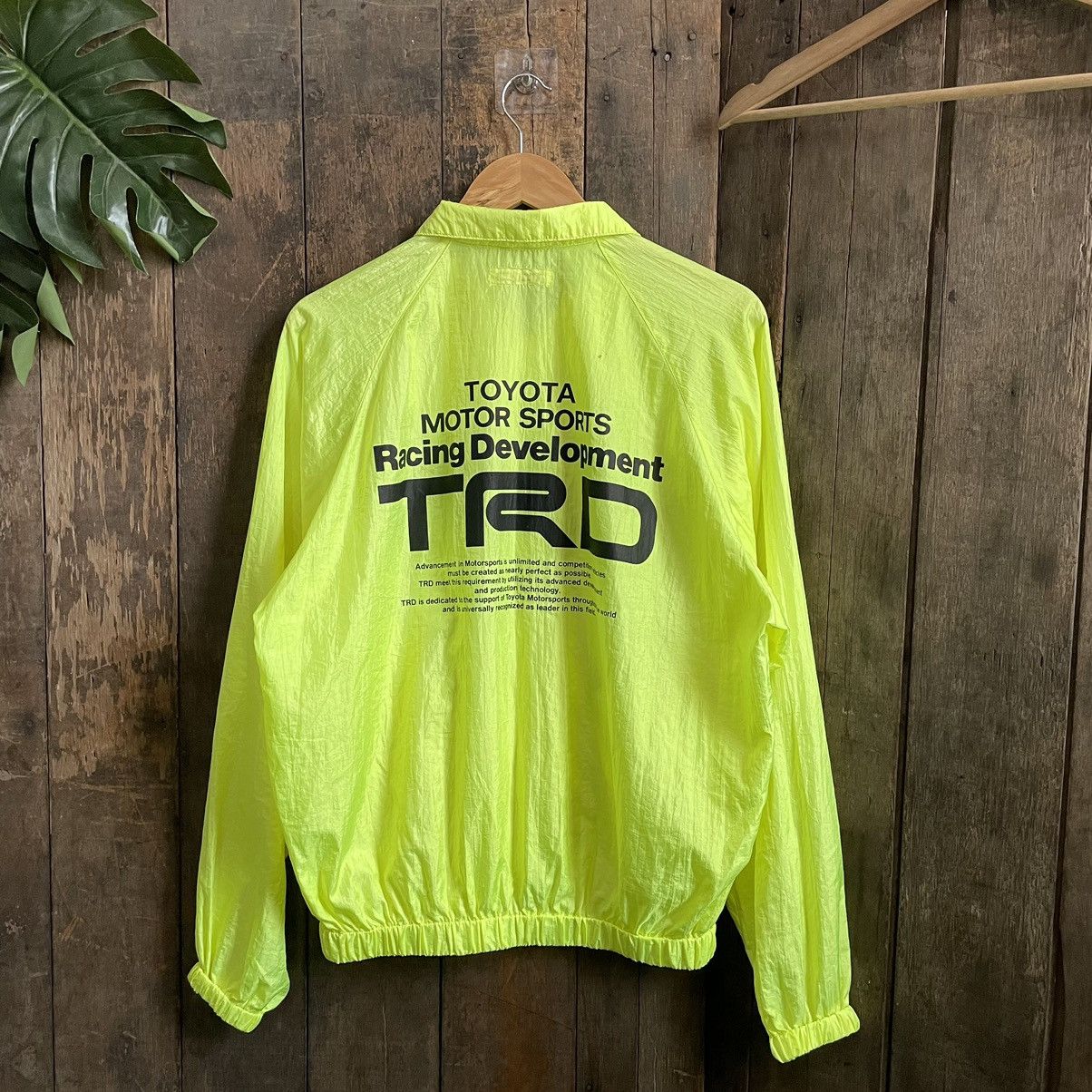 Vintage Vintage Toyota TRD Racing Development Light Jacket Size US L / EU 52-54 / 3 - 1 Thumbnail