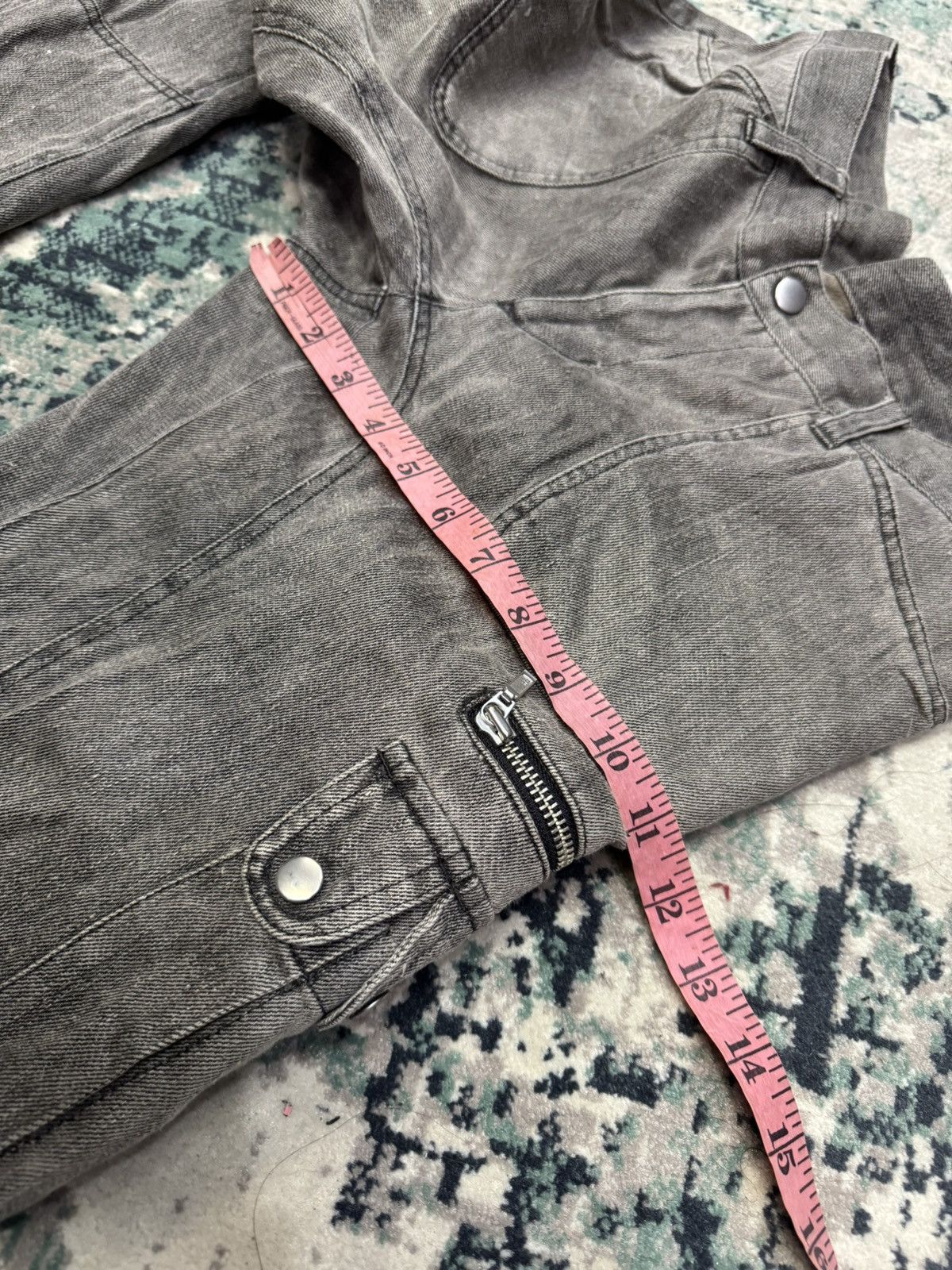 Patrick Cox PATRICK COX WANNABE MULTIPOCKETS CARGO PANTS Size US 32 / EU 48 - 10 Thumbnail