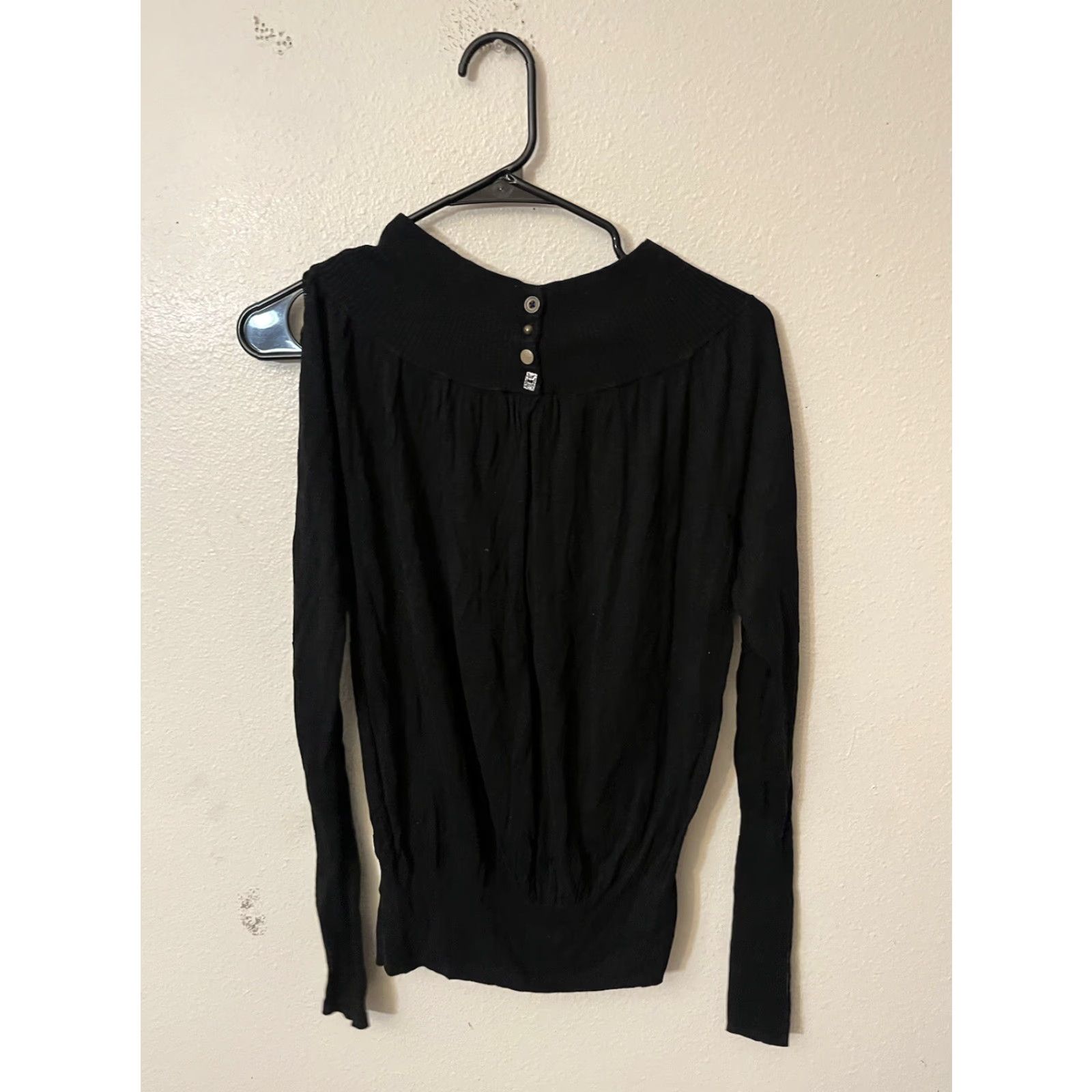 Free People Free People Cold Shoulder Knit Sweater XS Black Bohemian Tunic Womens Size XS / US 0-2 / IT 36-38 - 3 Thumbnail