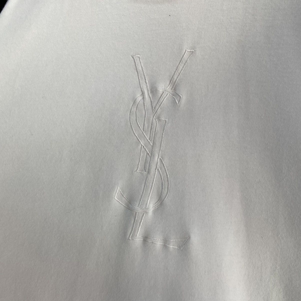 Yves Saint Laurent Yves Saint Laurent Big Logo Embroidery Size Medium Size US M / EU 48-50 / 2 - 5 Thumbnail