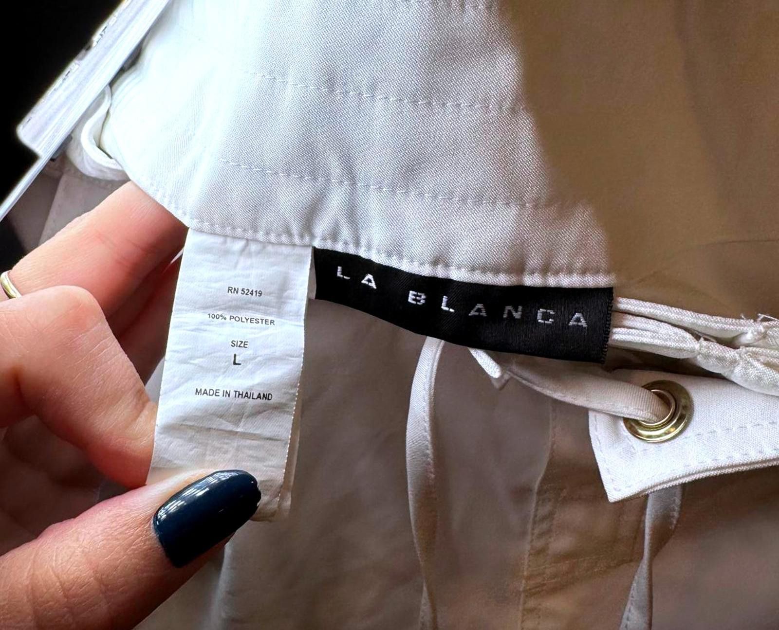 Designer La Blanca Women's White Shorts with Lace-Up Detail Size 36" / US 14 / IT 50 - 3 Thumbnail