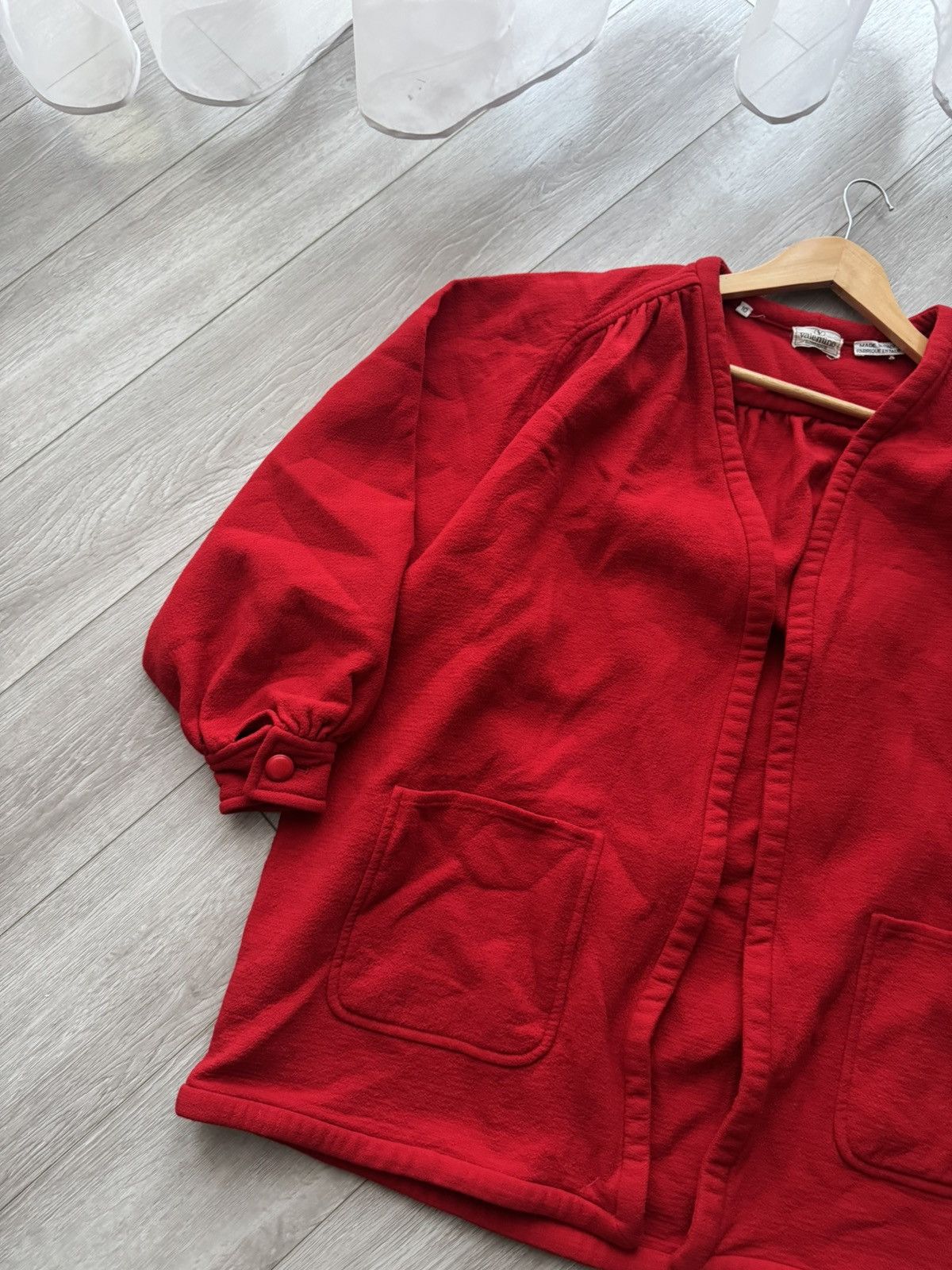 Valentino 1960-x Vintage Valentino Garavani Boutique Red Cardigan Size L / US 10 / IT 46 - 7 Thumbnail