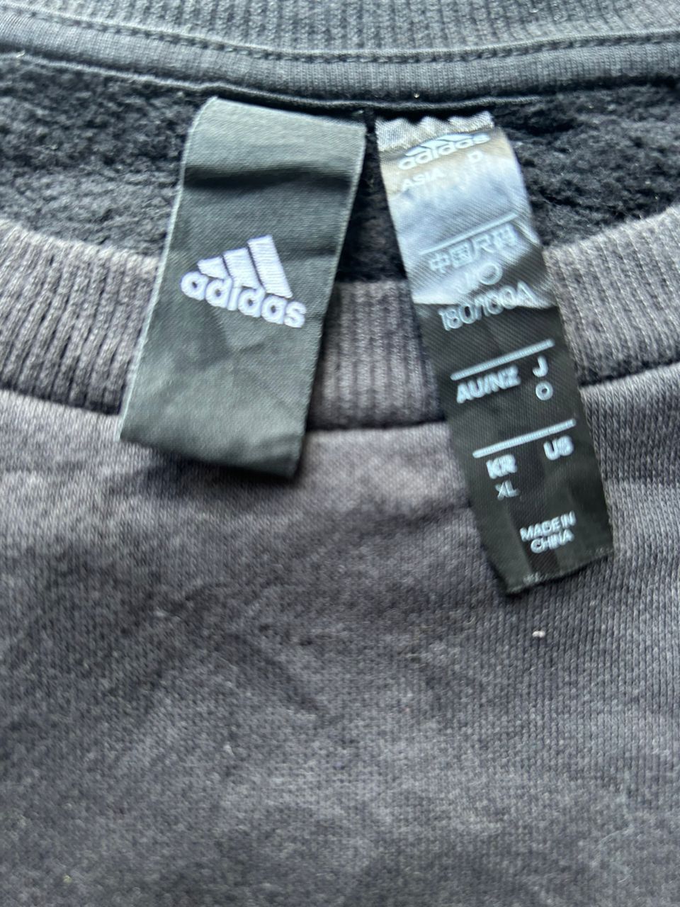 Adidas Vintage Adidas tripes three stripes baggy design sweater Size US XL / EU 56 / 4 - 5 Thumbnail