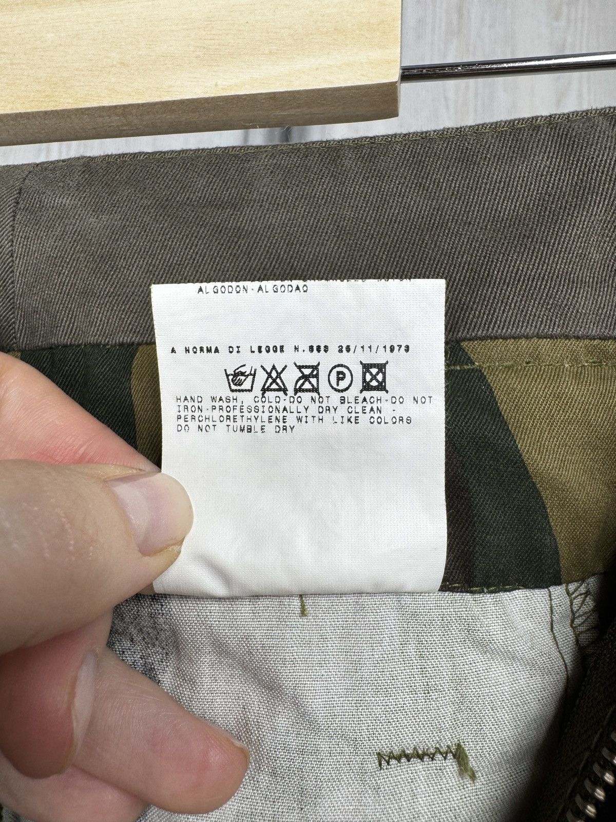 Dolce & Gabbana Dolce & Gabbana Vintage AW03 Strap Camo Pants Rare Size 26" / US 2 / IT 38 - 18 Thumbnail