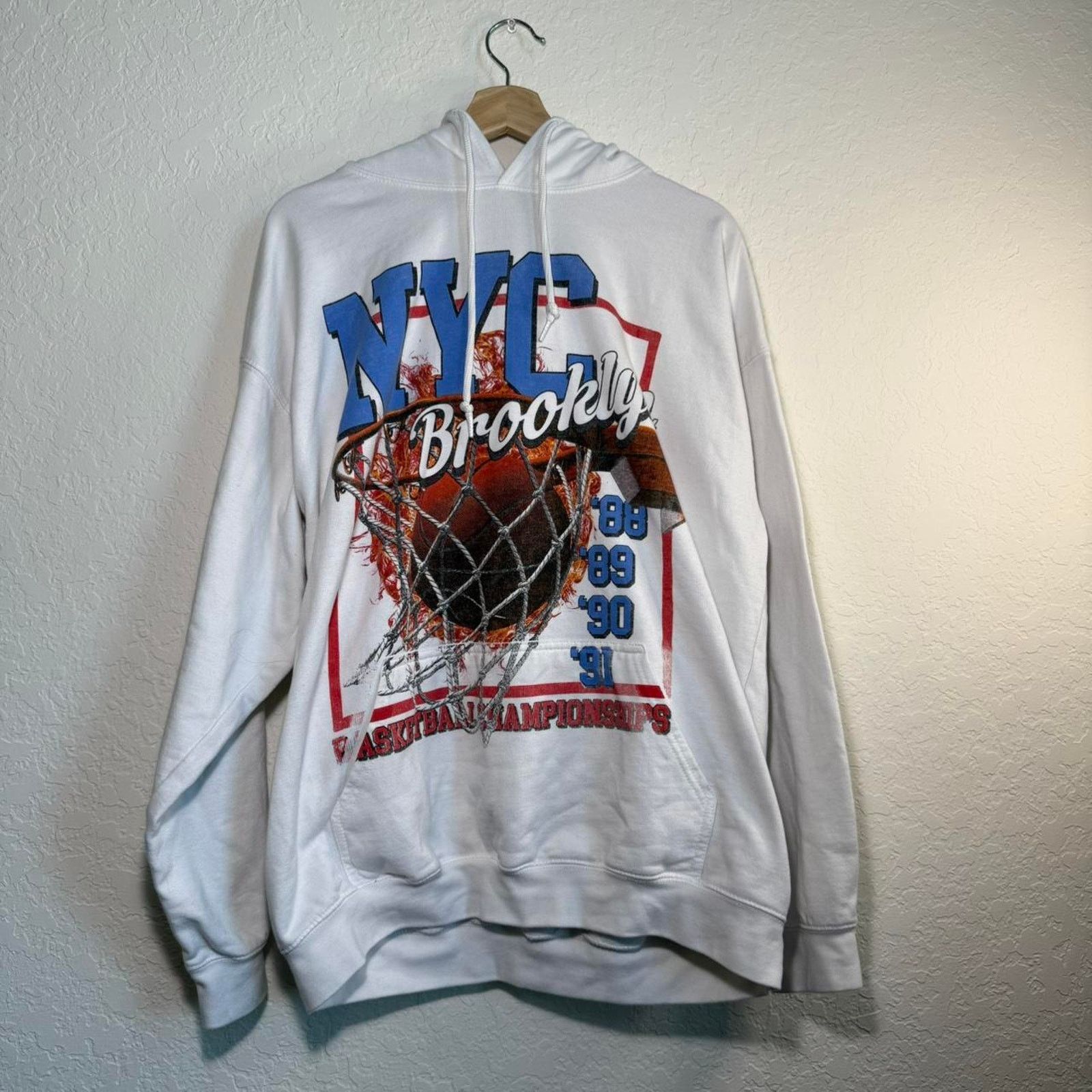 Gildan Unisex Brooklyn Basketball Hoodie - White, Back Size US M / EU 48-50 / 2 - 1 Thumbnail