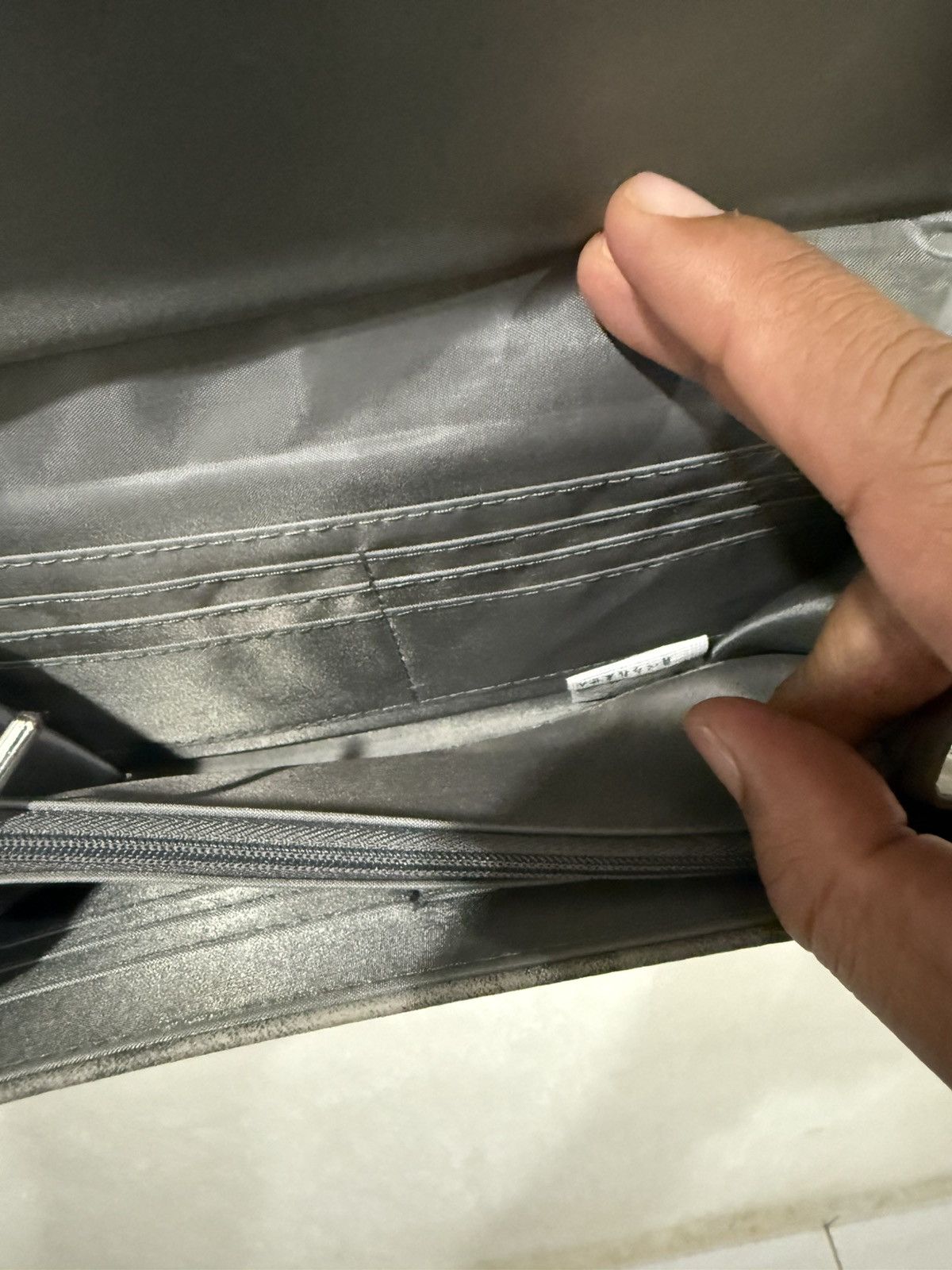 Y's VTG Y’s Yohji Grey Suede Wallet+Sling Bag Size ONE SIZE - 8 Thumbnail