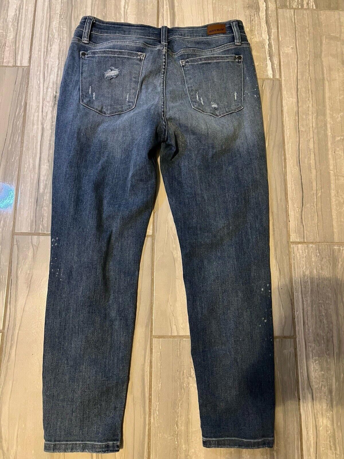 Designer Judy Blue 15/32 Mid Rise Relaxed Fit Stretch Distressed Size 32" / US 10 / IT 46 - 2 Thumbnail