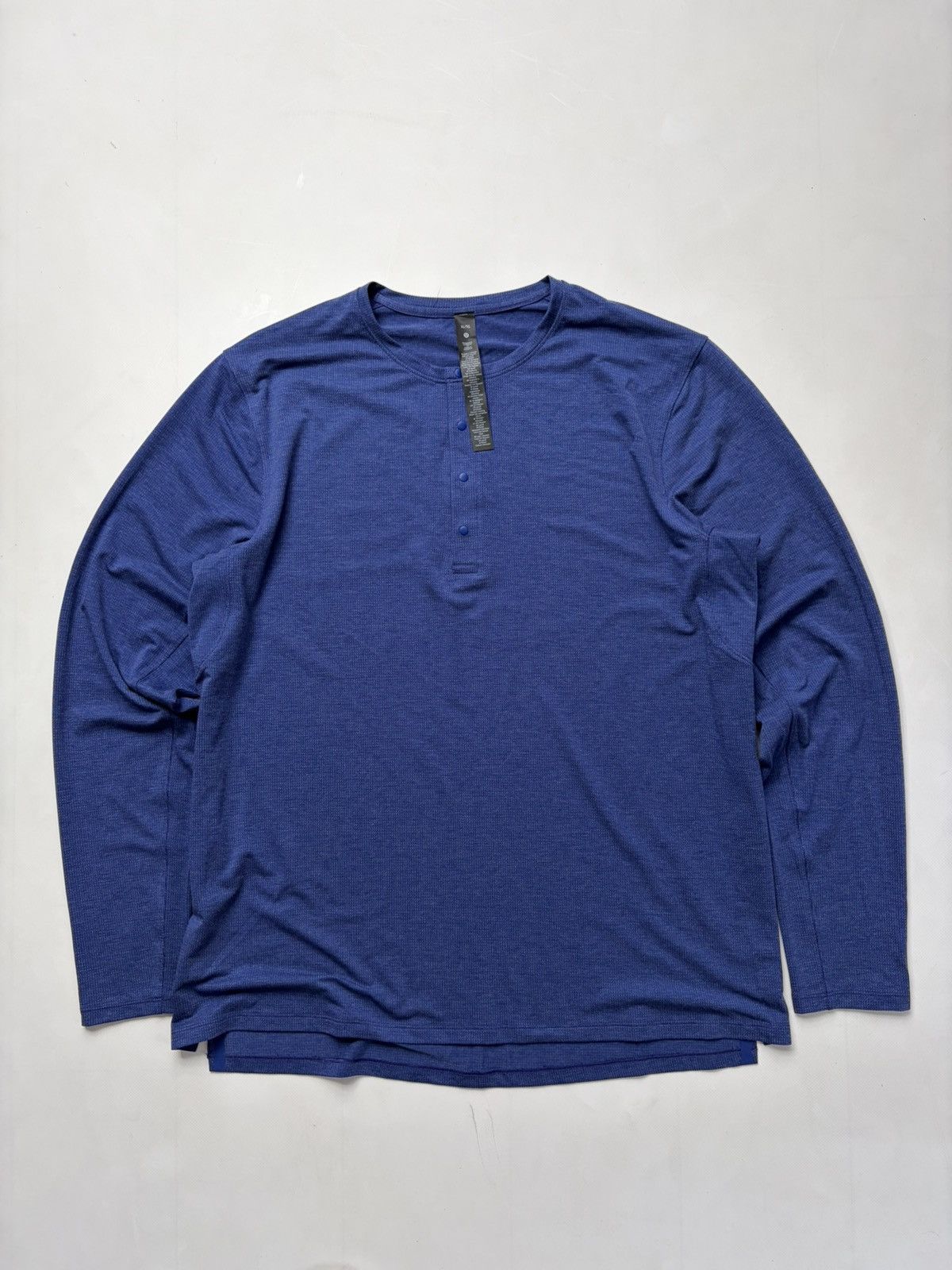 Lululemon Lululemon Longsleeve t shirts Size US XL / EU 56 / 4 - 1 Thumbnail