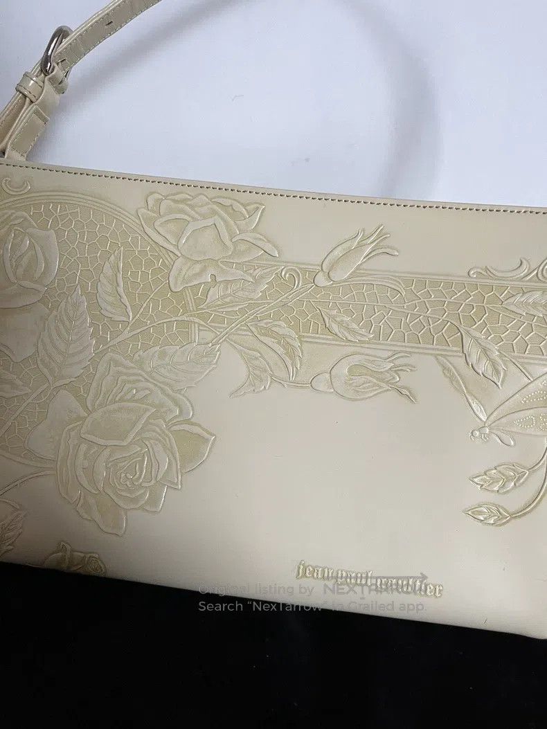 Jean Paul Gaultier Jean Paul Gaultier Ivory Gun Flower Sling Bag Handbag Size ONE SIZE - 2 Thumbnail