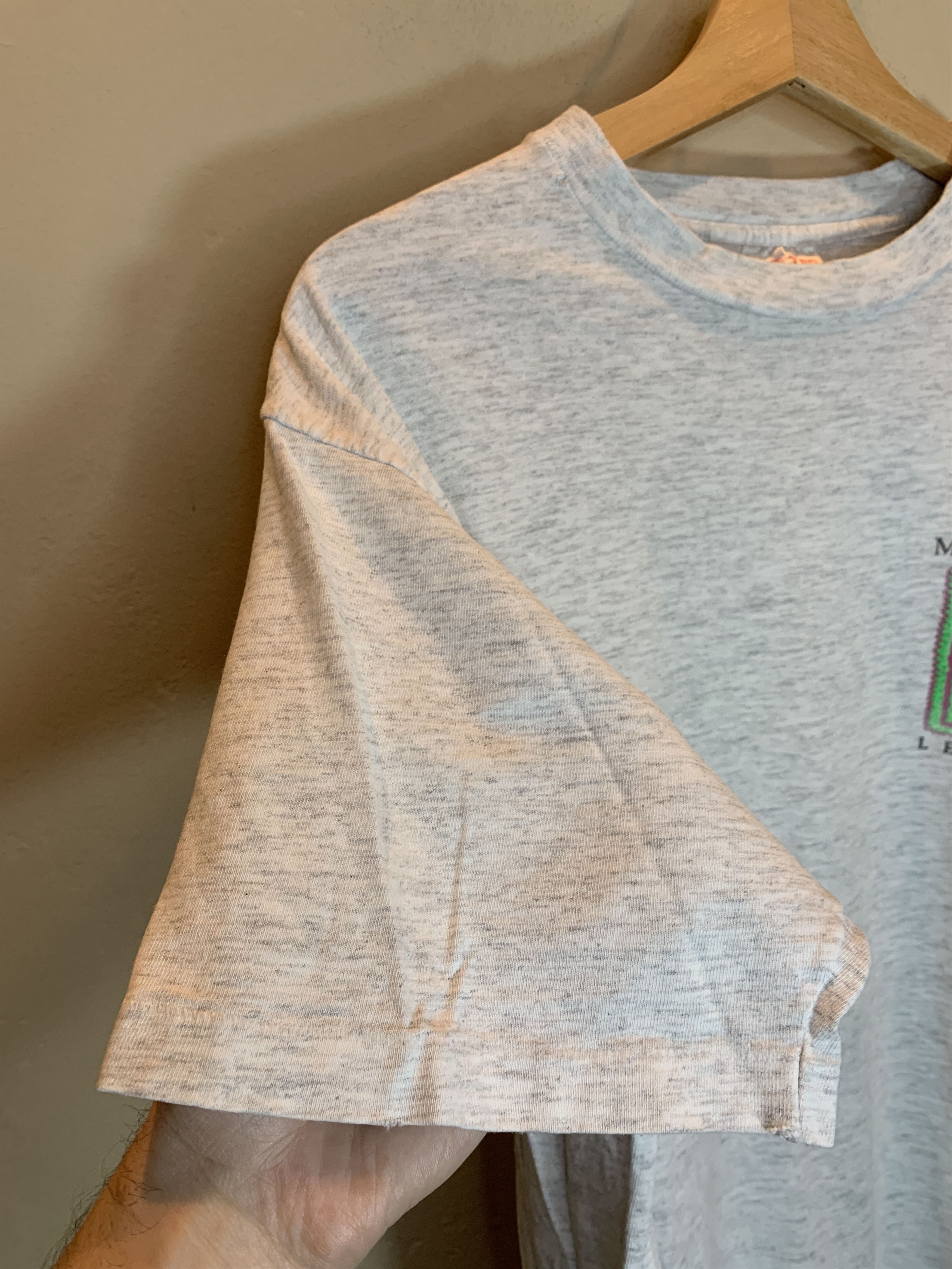 Vintage *RARE* Vintage 80’s Maui Legends Surf Hawaii Art T-Shirt Size US L / EU 52-54 / 3 - 8 Thumbnail