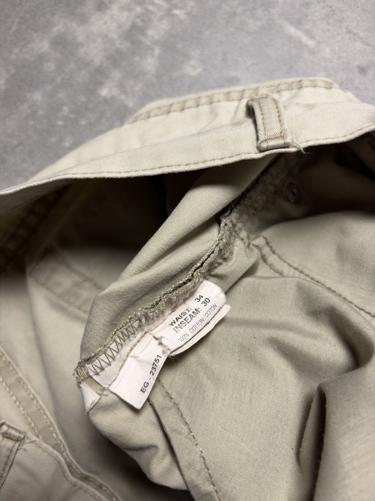 Yves Saint Laurent Yves Saint Laurent YSL Back Logo Beige Trousers Pants 34 Size US 34 / EU 50 - 10 Thumbnail