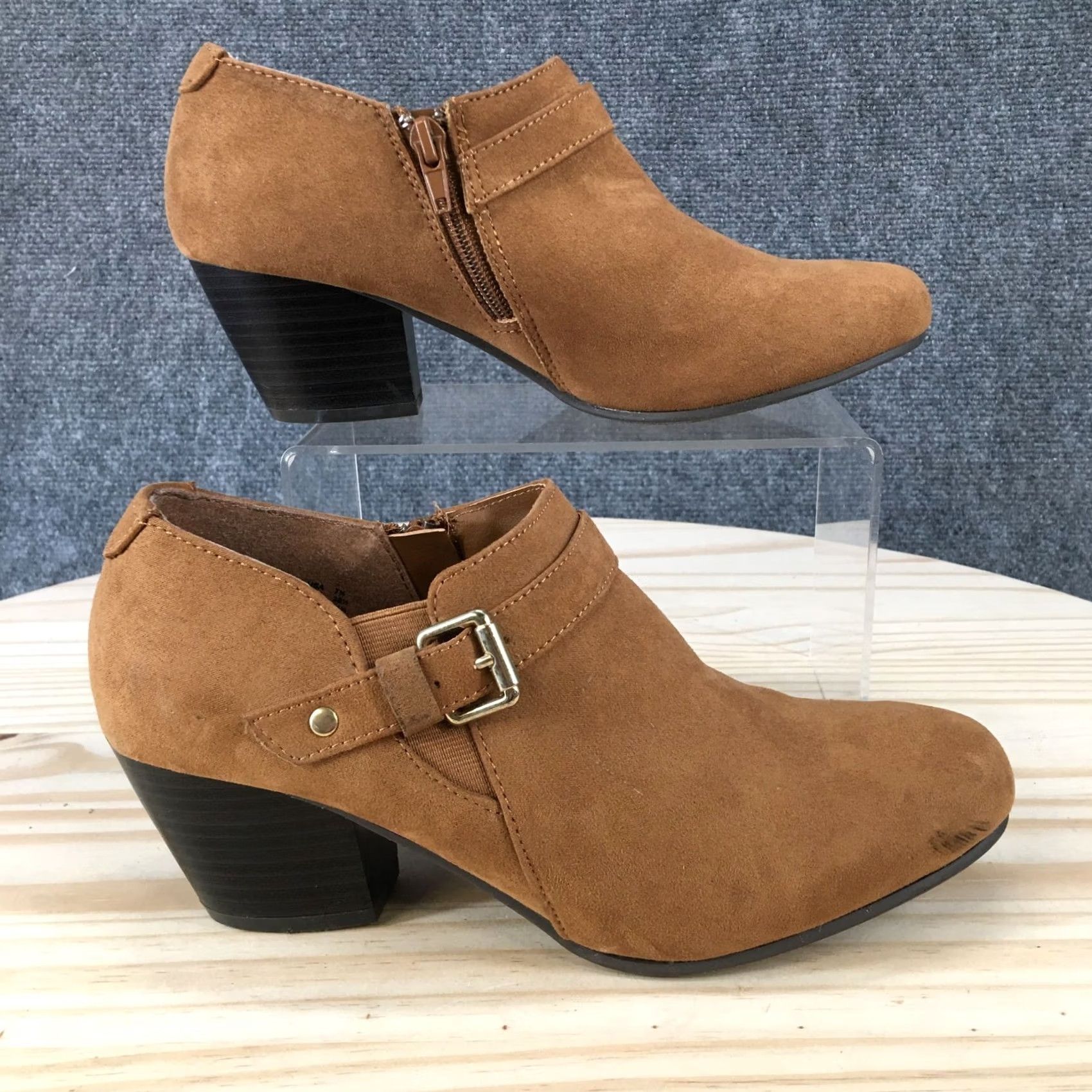American Eagle Outfitters American Eagle Bootie Womens 7.5 Brown Ankle Heel Casual Fashion Style Shoes Size US 8 / IT 38 - 2 Thumbnail