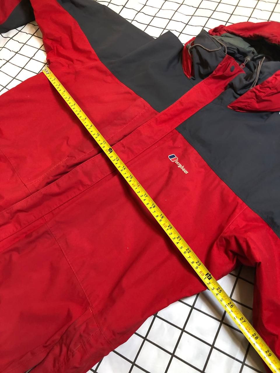 Berghaus Berghaus AQ2 Waterproof Men’s Jacket Size xl Size US XL / EU 56 / 4 - 8 Thumbnail