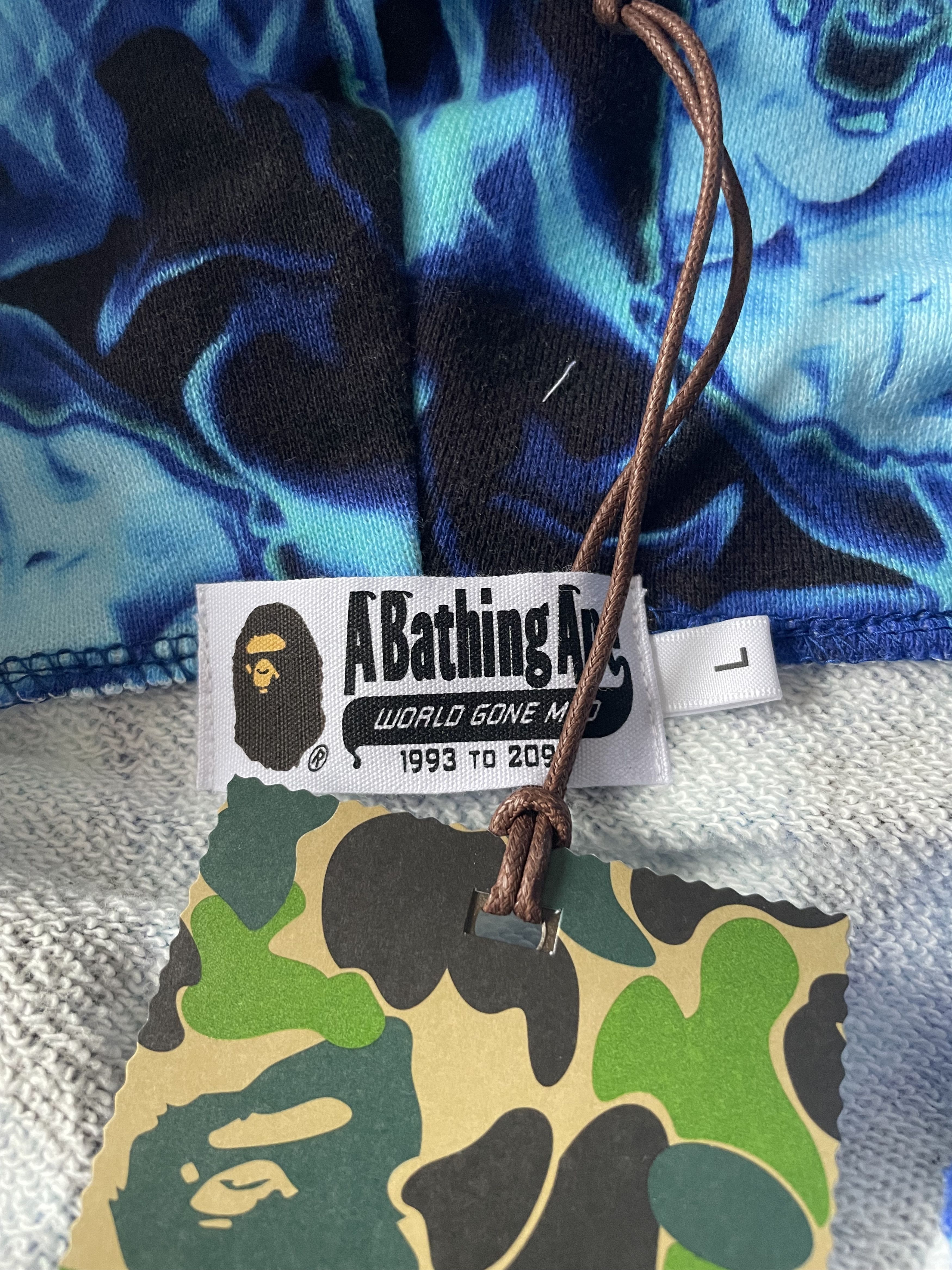 Bape BAPE FLAME SHARK FULL ZIP HOODIE Size US L / EU 52-54 / 3 - 10 Thumbnail