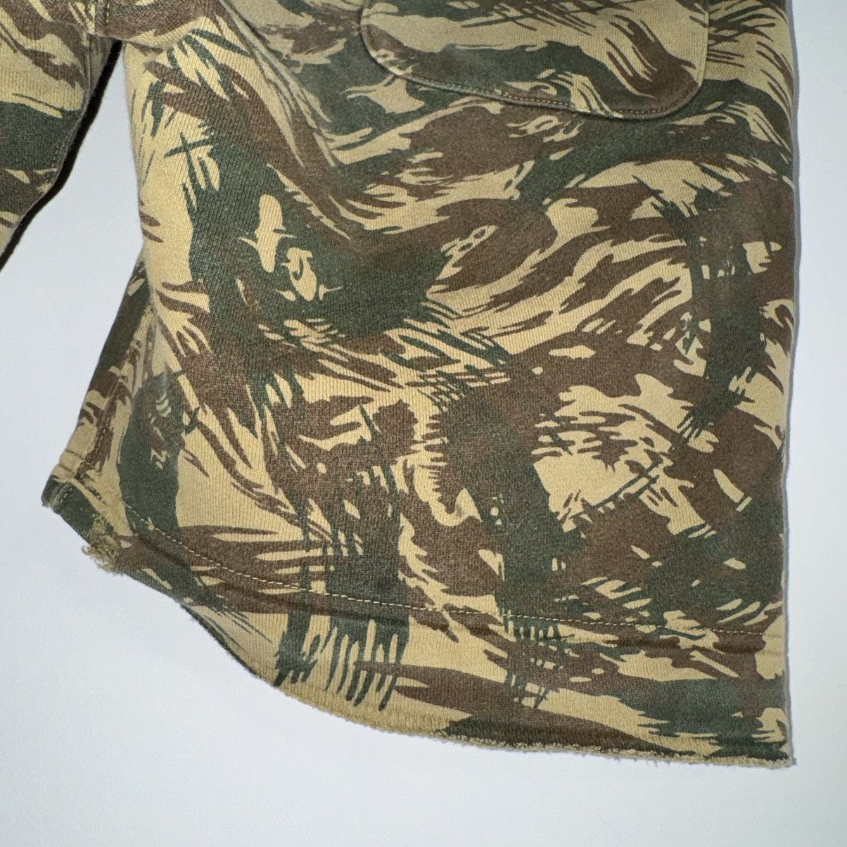 Bape Lizard Camo Sweat Shorts Size US 30 / EU 46 - 12 Thumbnail