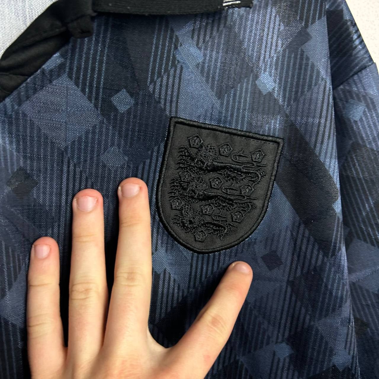 Umbro Vintage Umbro England 1999 home soccer national jersey Size US L / EU 52-54 / 3 - 4 Thumbnail