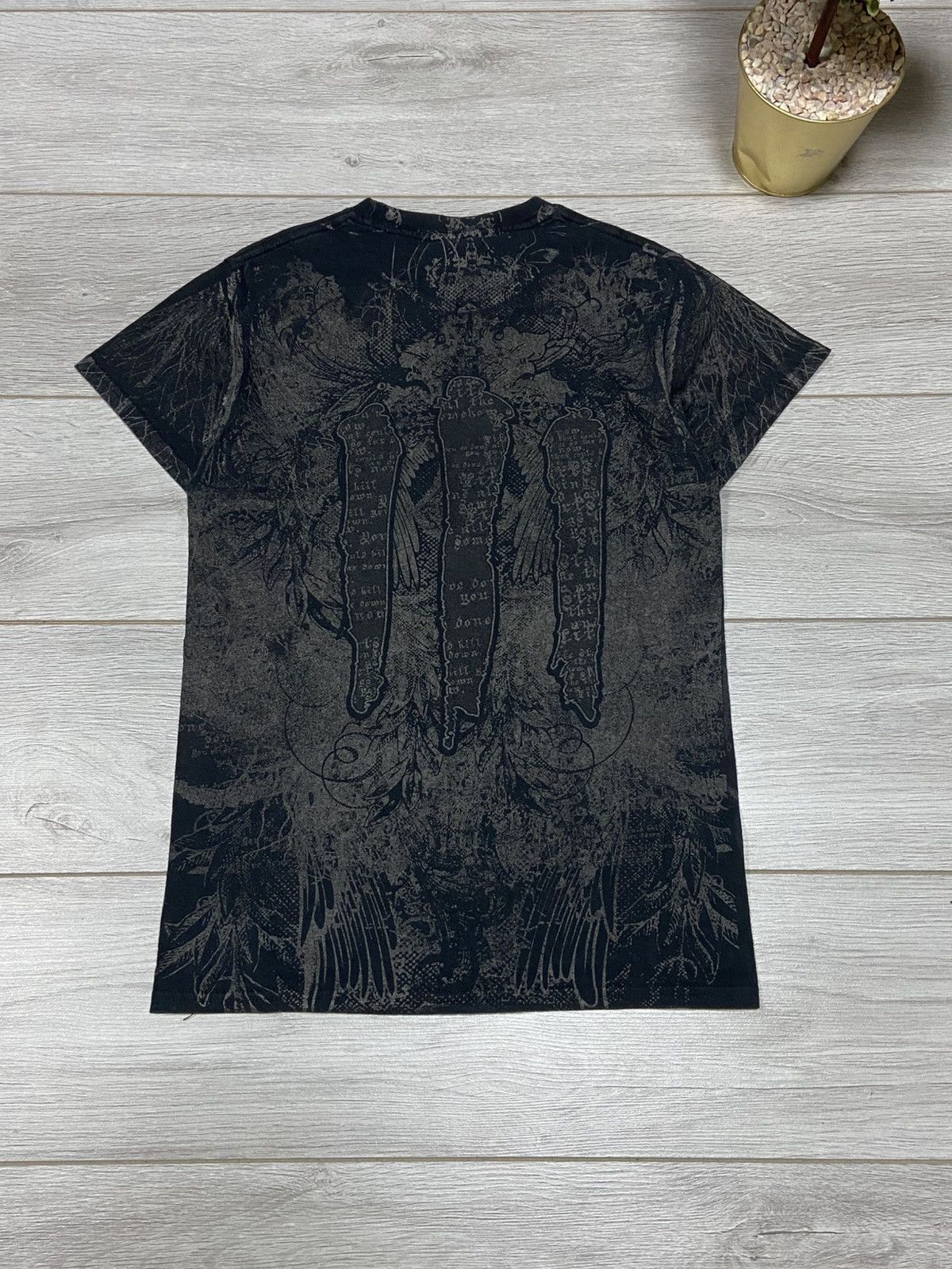 Band Tees Three Days Grace Life Starts Now T-Shirt Y2K Size US S / EU 44-46 / 1 - 7 Thumbnail