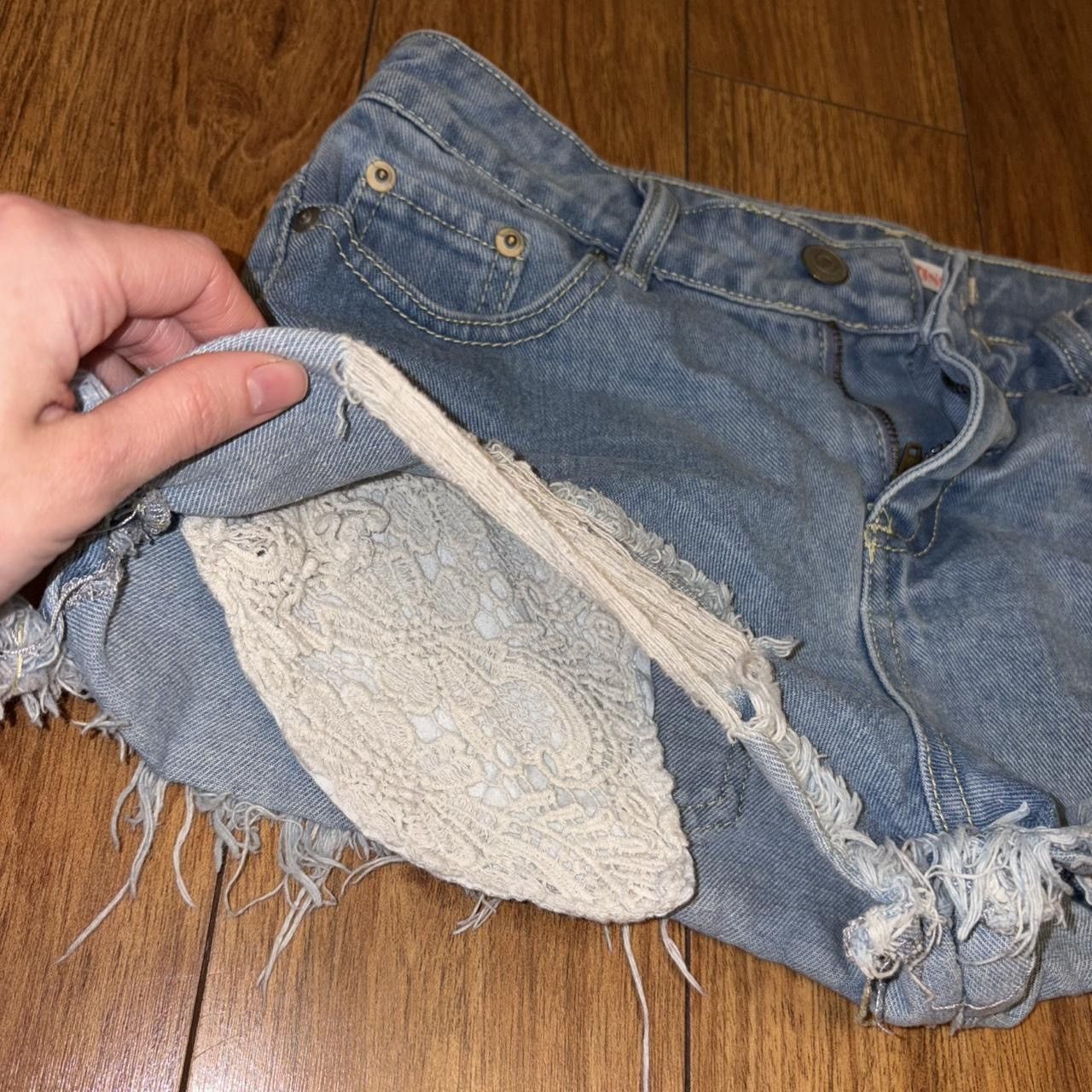 Other Y2K blue denim shorts with lace detailing Size 26" / US 2 / IT 38 - 2 Thumbnail