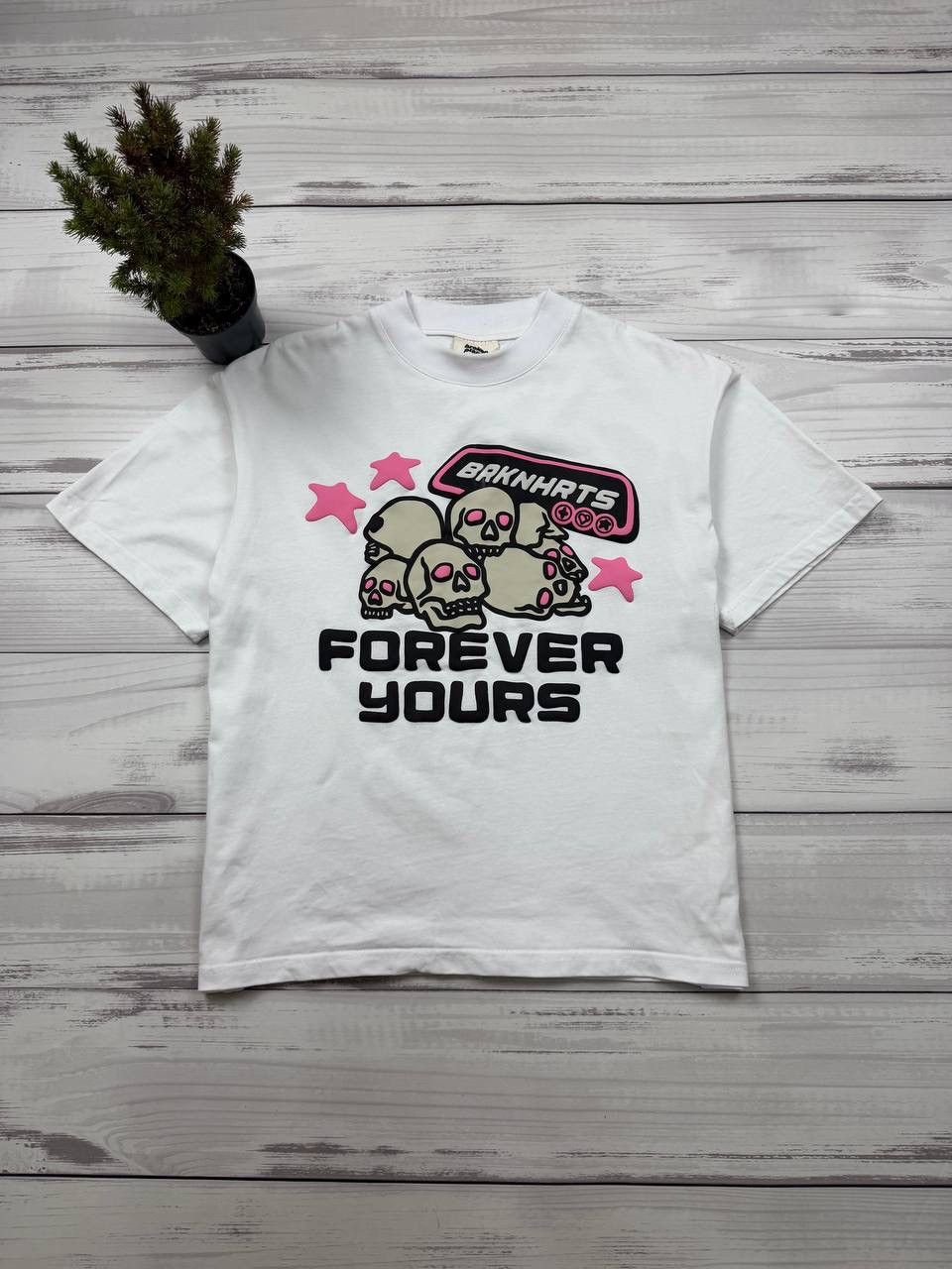 Broken Planet BROKEN PLANET FOREVER YOURS T-SHIRT NO Size US S / EU 44-46 / 1 - 1 Thumbnail