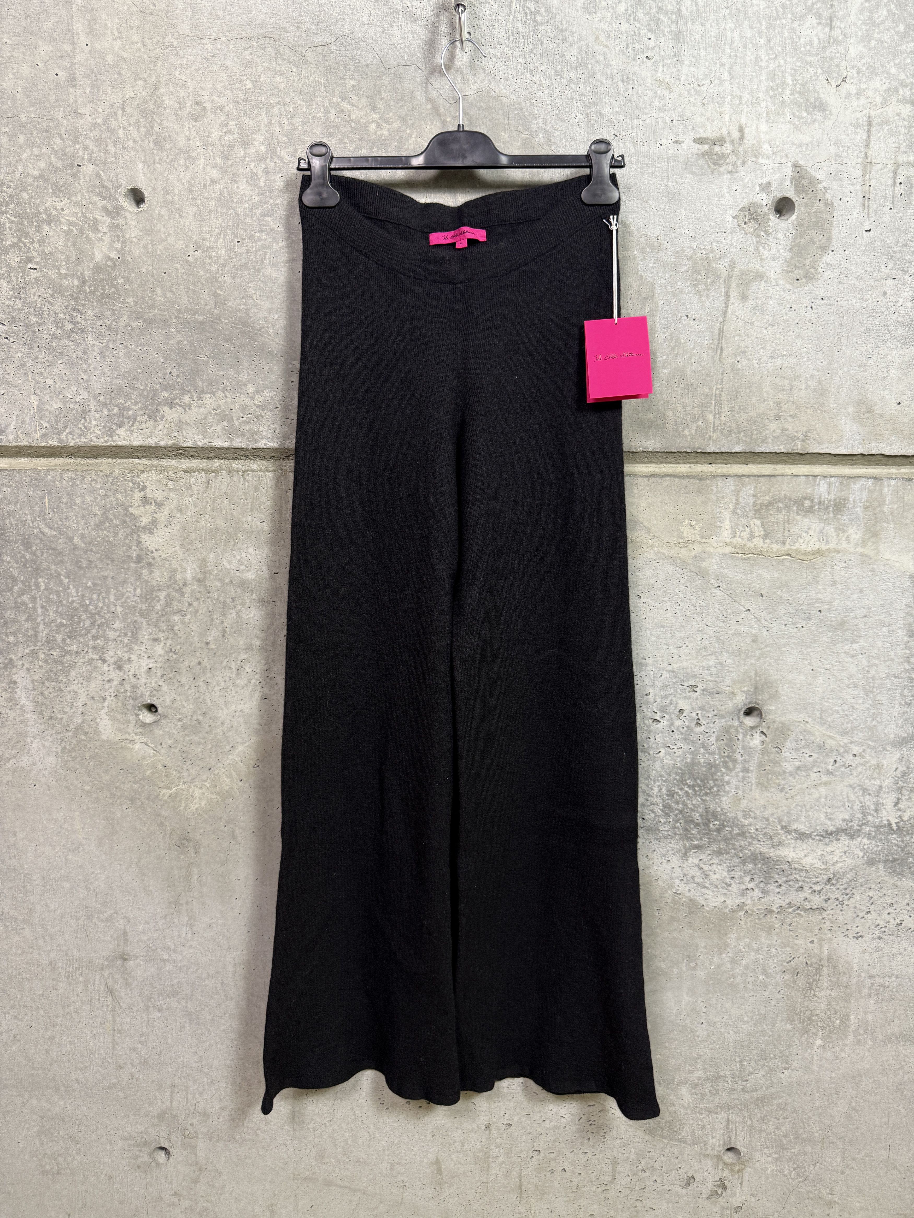 The Elder Statesman $895 The Elder Statesman Delicash Black Flare Pant Size 30" / US 8 / IT 44 - 6 Thumbnail