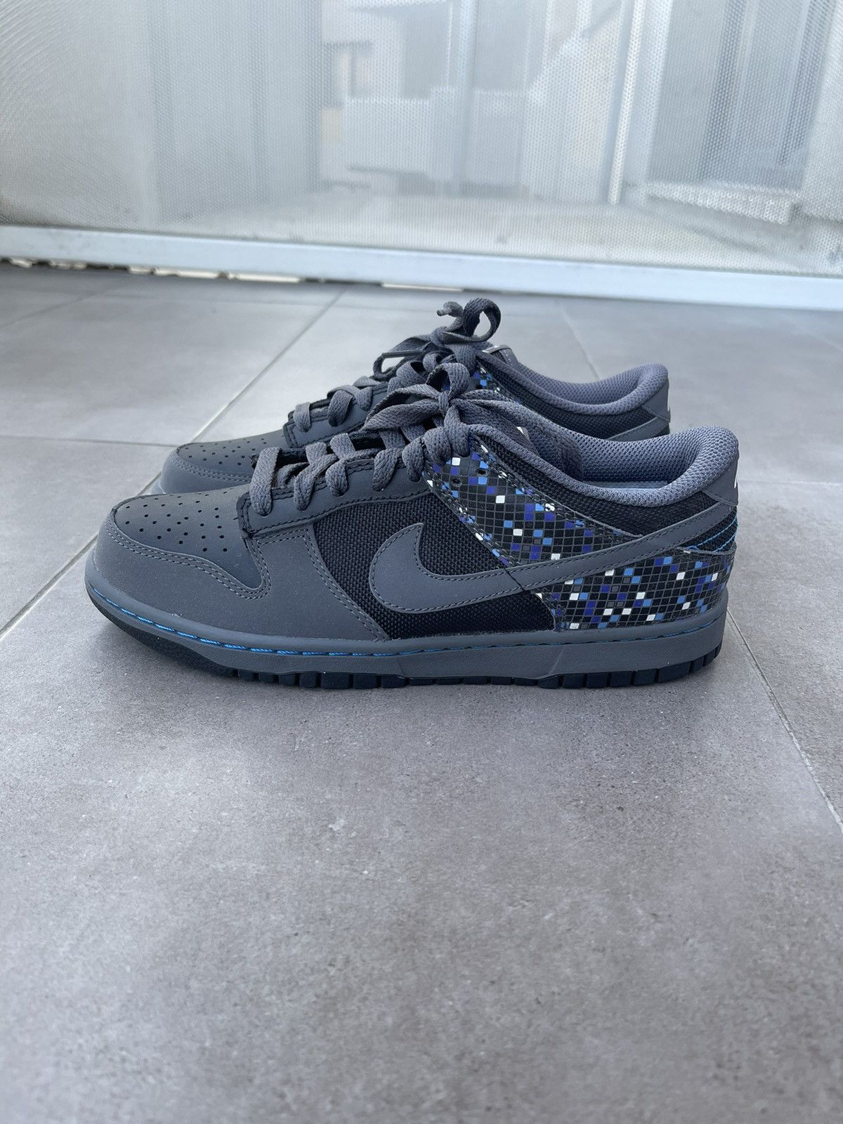 Nike !DS! 6Y Nike Dunk Low Black Dark Grey Low-Top Sneakers Size US 8 / IT 38 - 7 Thumbnail