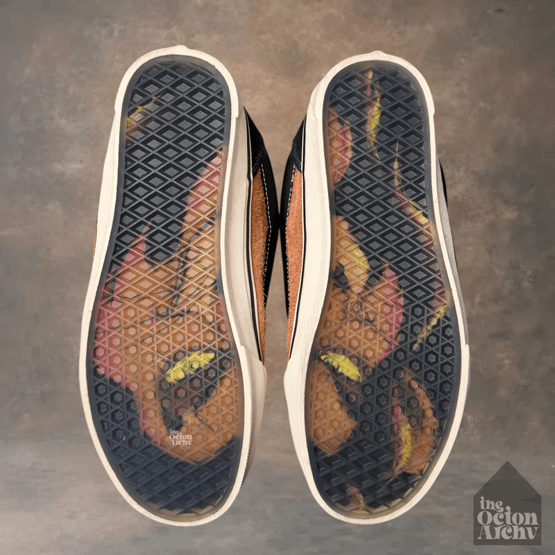 Disney × Vans Vans Knu Skool x Disney 'Lion King - Scar' VN0009QCYS8 Size US 9 / EU 42 - 7 Thumbnail
