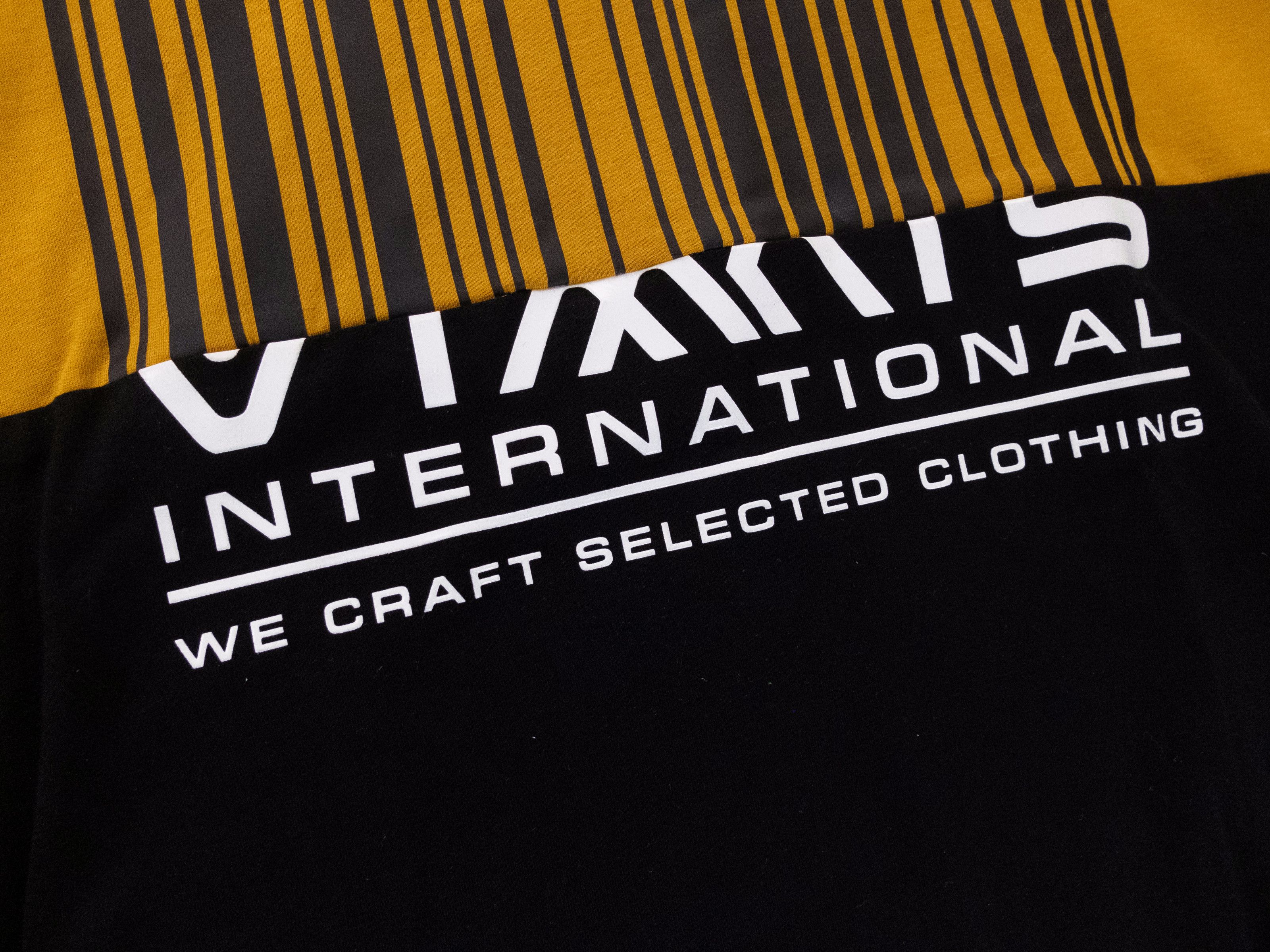 Vetements VETEMENTS Vtmnts mustard black barcode oversize t-shirt Size US S / EU 44-46 / 1 - 8 Thumbnail