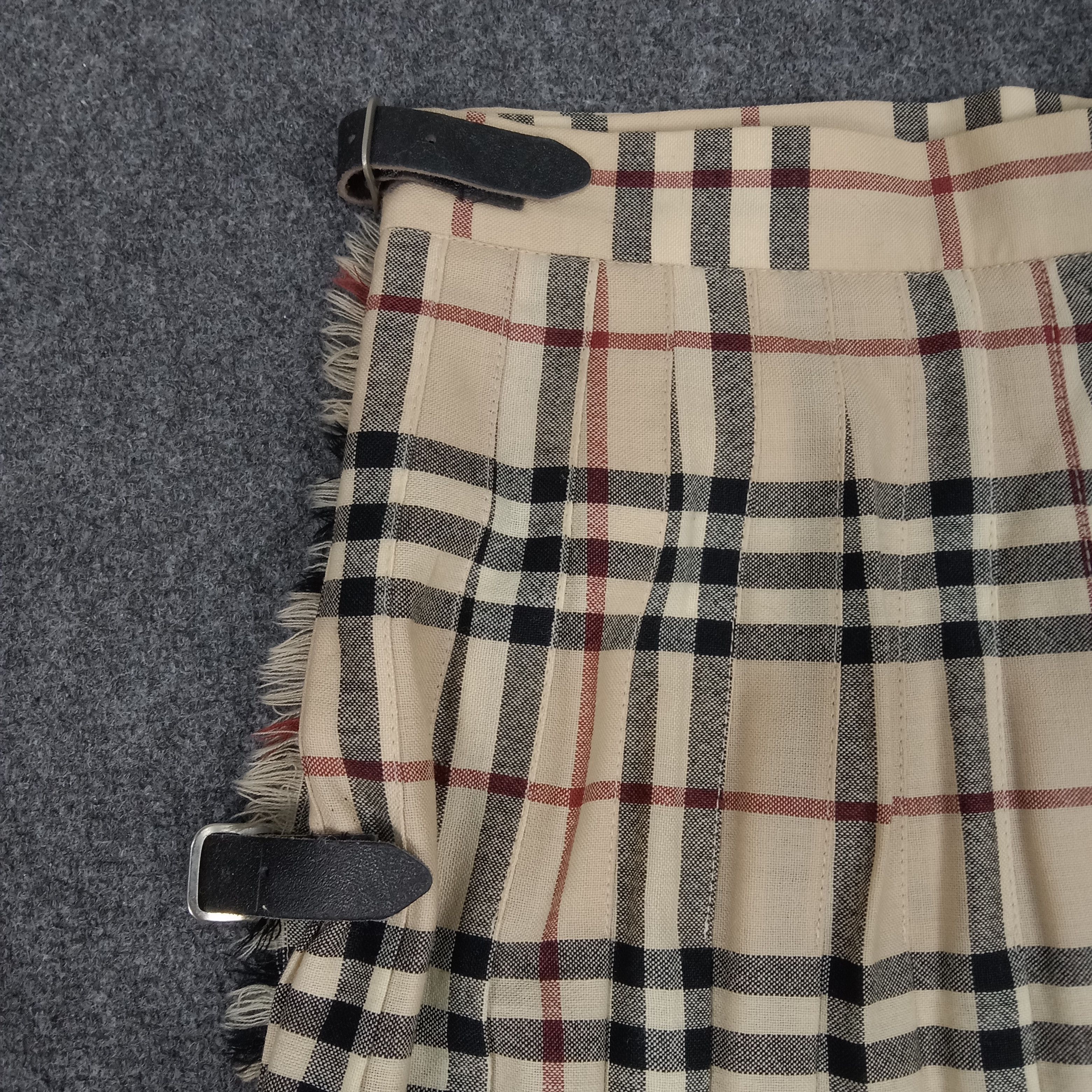 Burberry Burberry London Nova Check Mini Skirts Size 23" - 3 Thumbnail