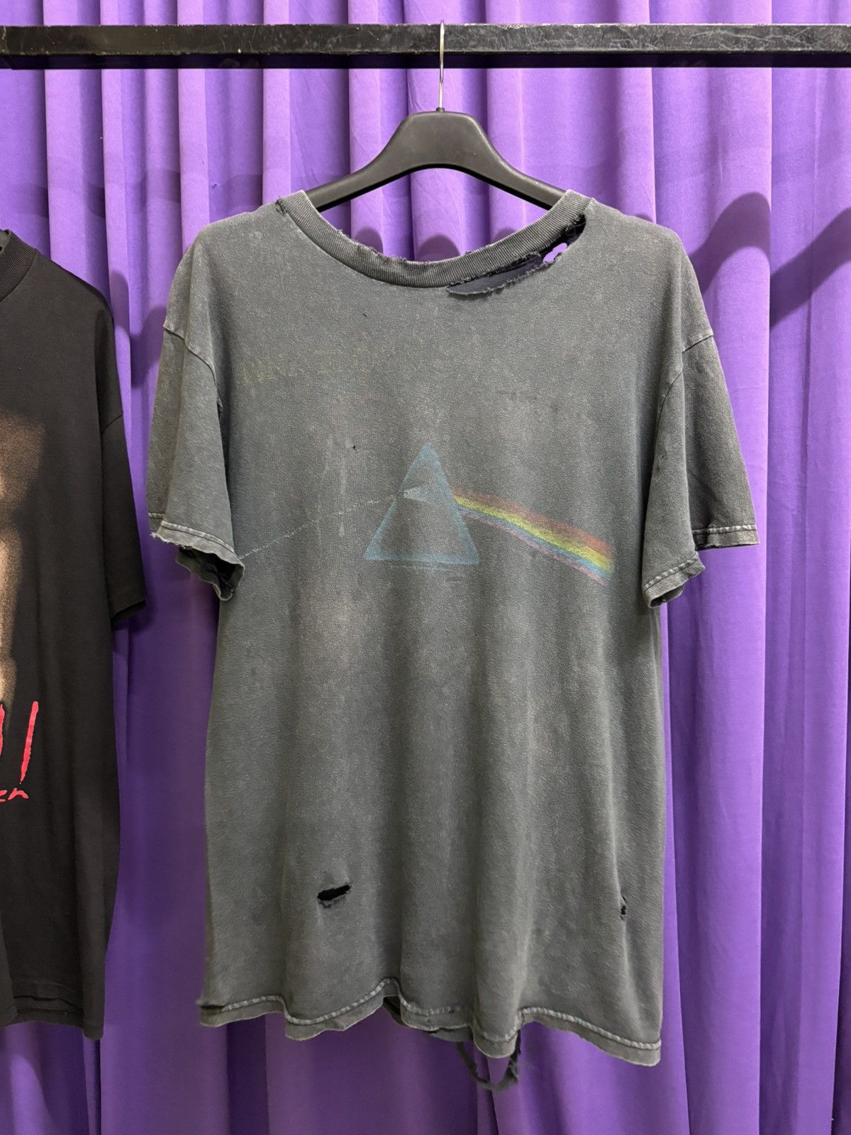 Pink Floyd distressed sun faded thrashed pink floyd shirt erd style Size US L / EU 52-54 / 3 - 1 Thumbnail