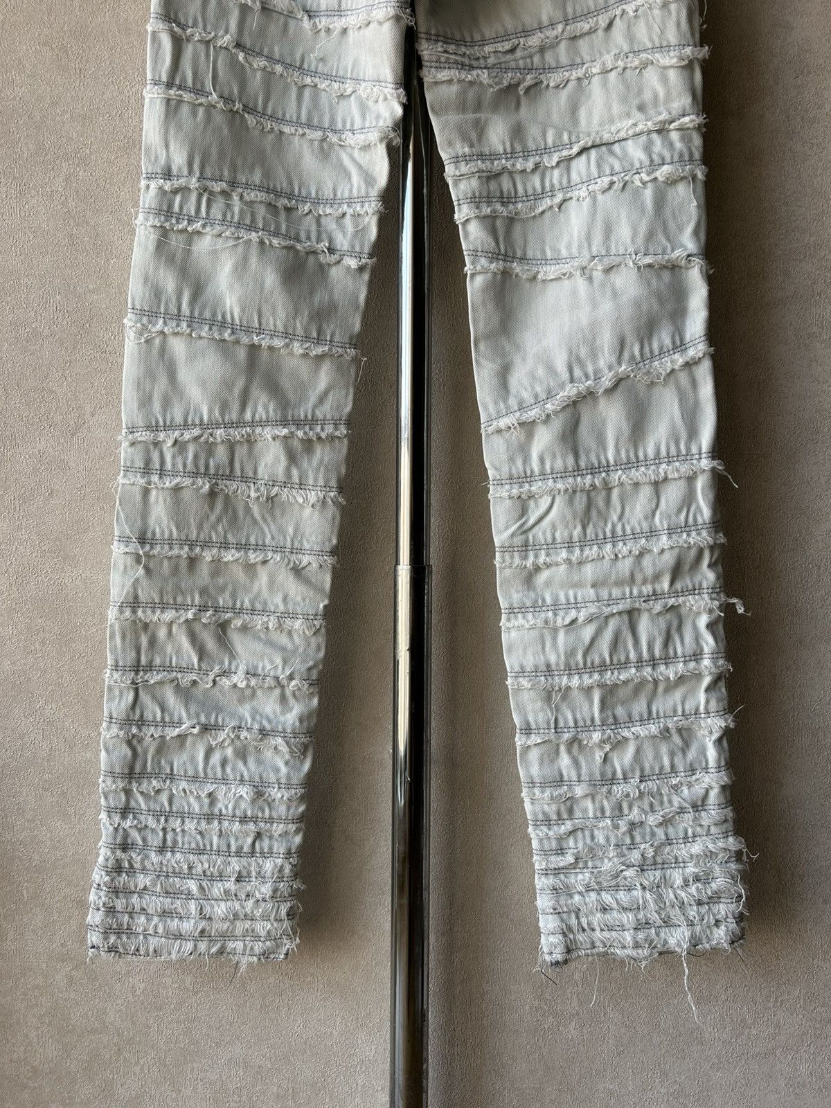 Dolce & Gabbana Dolce & Gabbana Staked and Ripped Slim Fit Jeans Y2K Size 28" / US 6 / IT 42 - 6 Thumbnail