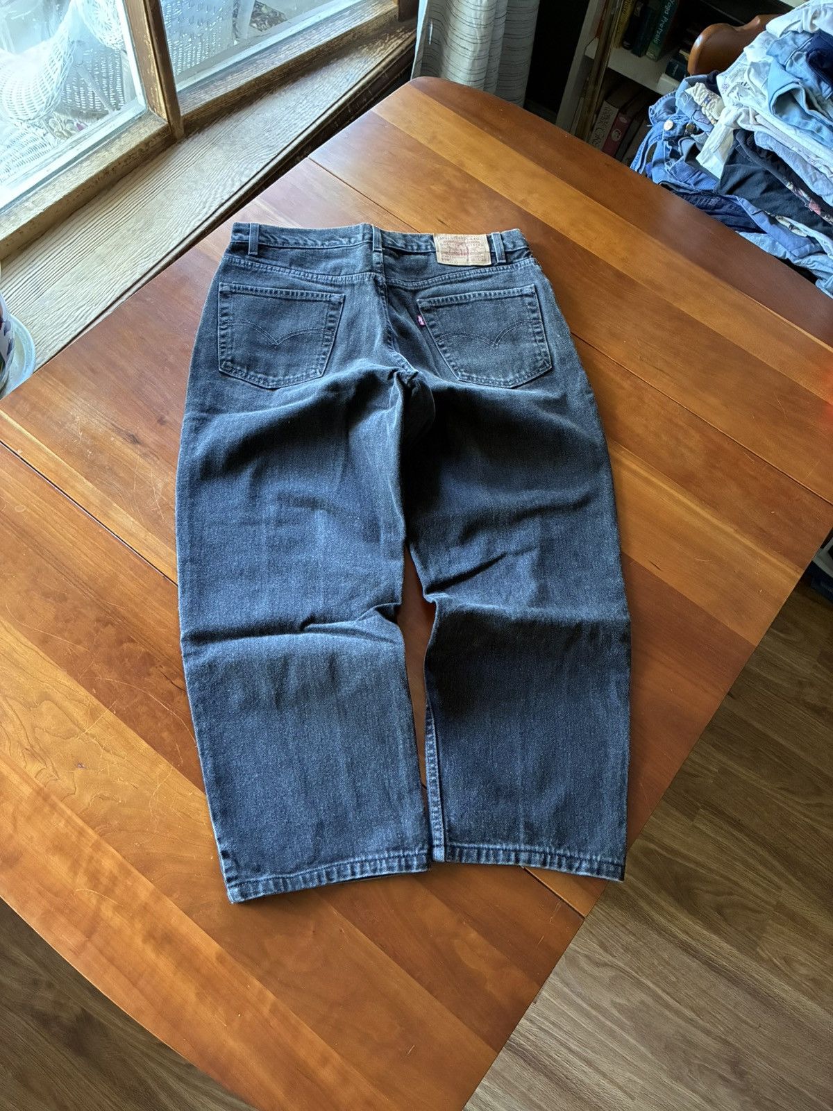 Levi's Vintage 90s Levi’s 550 black loose fit denim Size US 35 - 2 Thumbnail