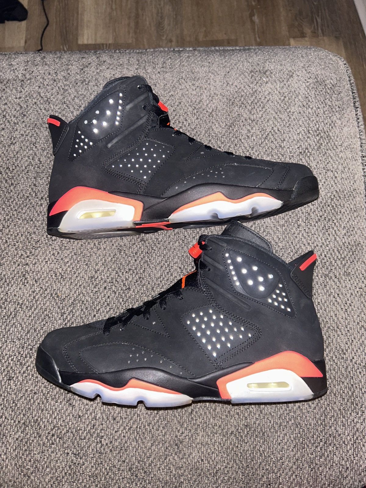 Nike 2014 DS JORDAN 6 INFRARED SIZE 11 Size US 11 / EU 44 - 8 Thumbnail