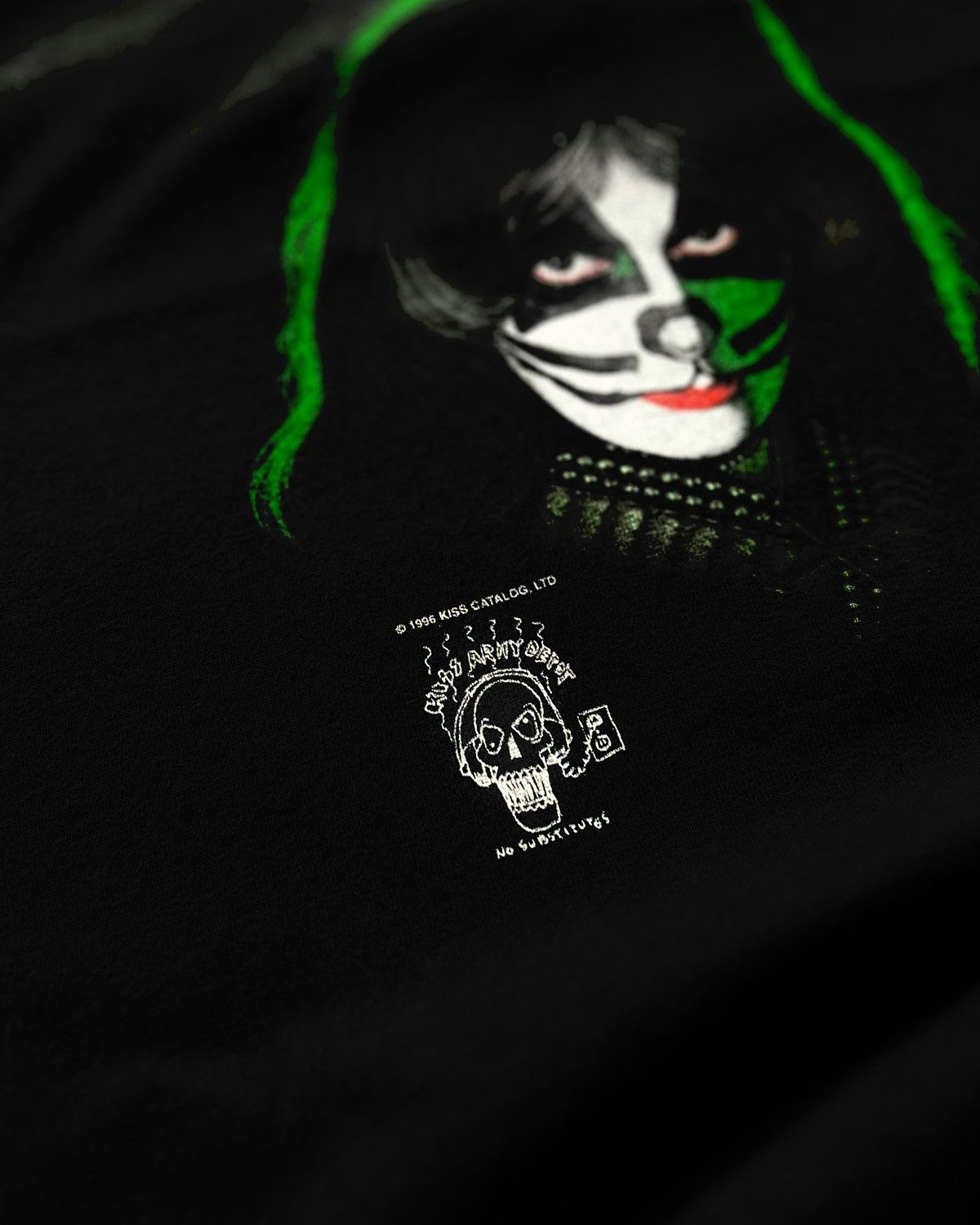 KISS VINTAGE 1996 KISS “Faces Winterland Grail” Tennessee River Size US XL / EU 56 / 4 - 3 Thumbnail