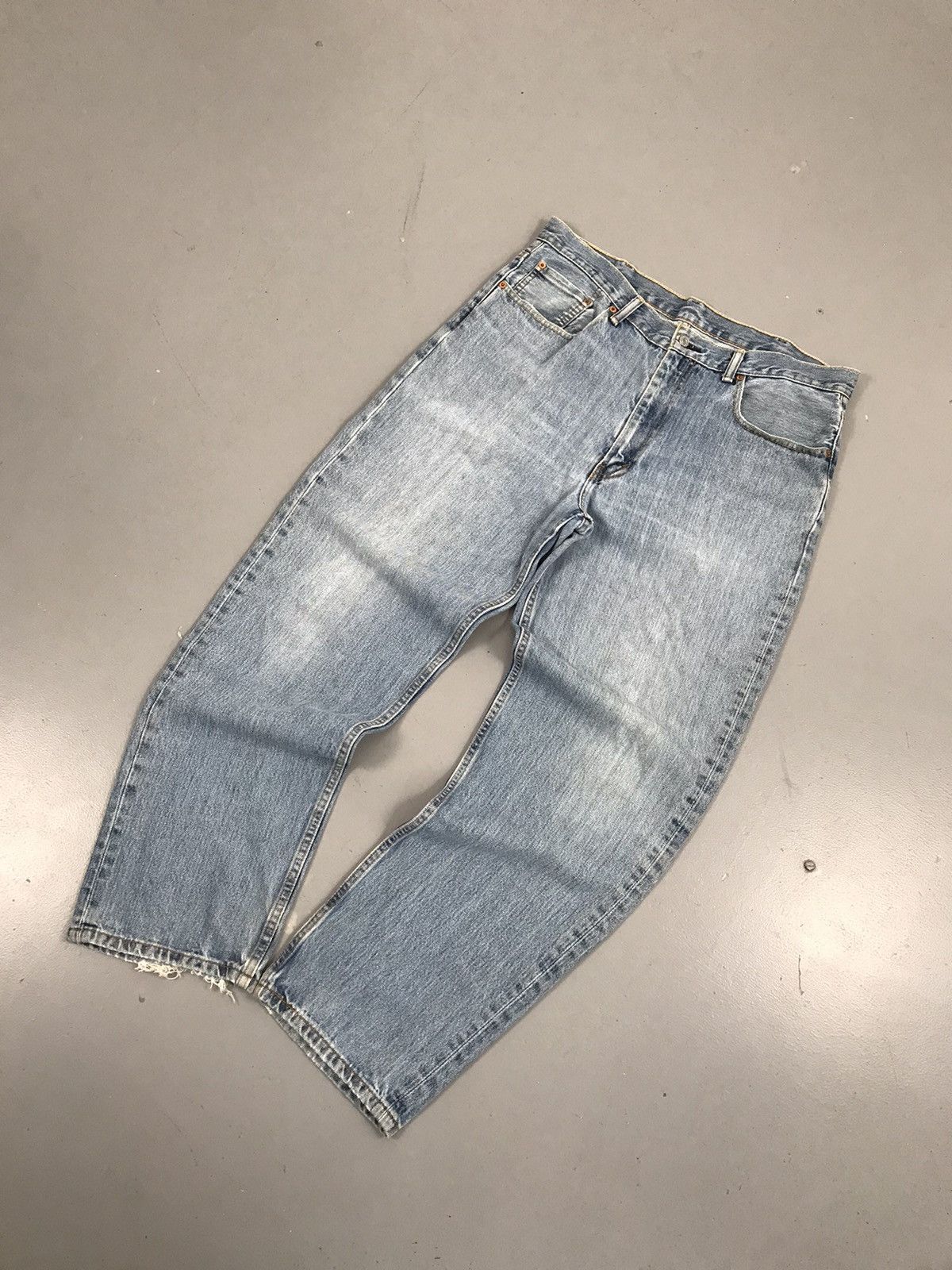 Levi's × Vintage Vintage Levi’s 90s 550 straight fit denim Size US 38 / EU 54 - 1 Thumbnail