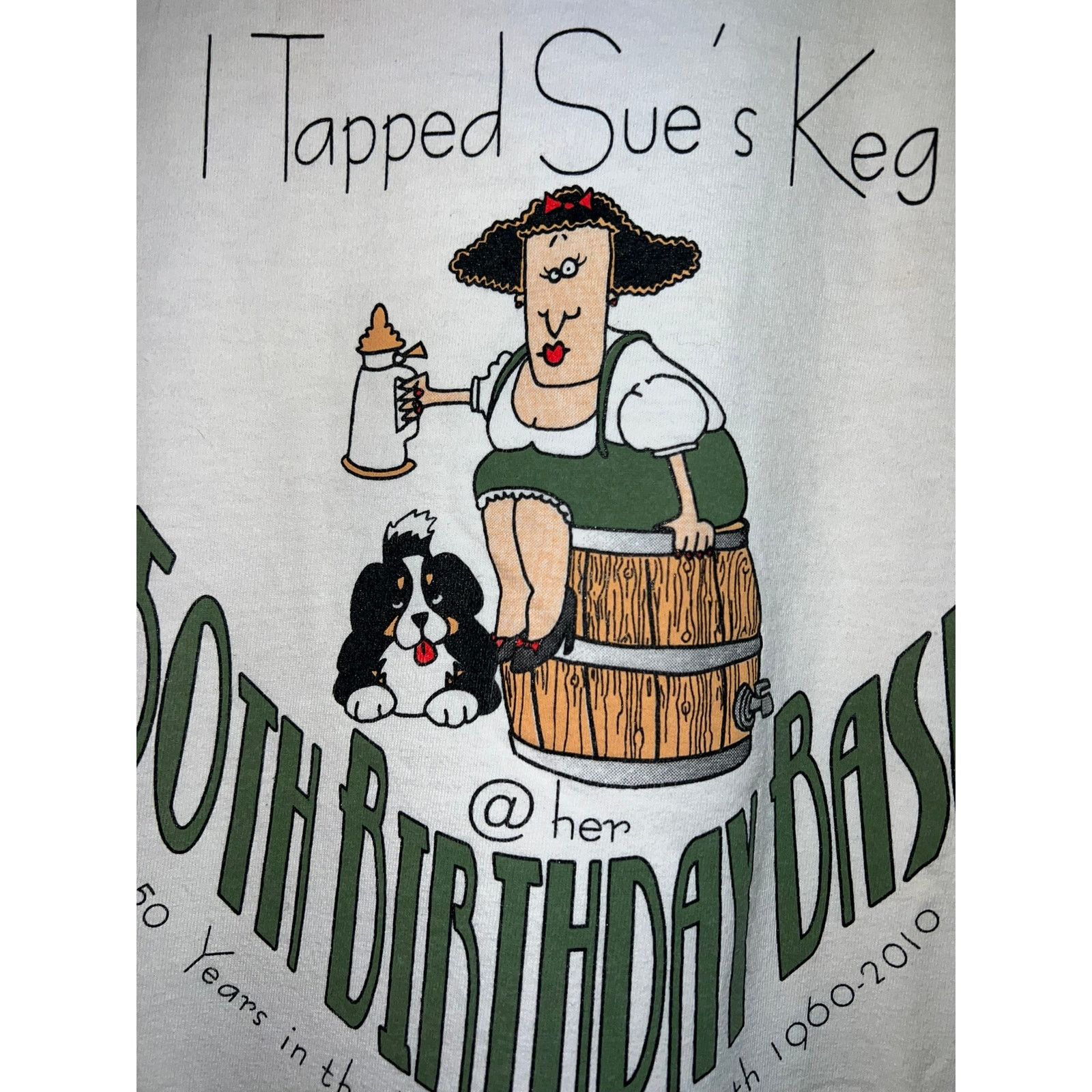 Gildan Vintage Beer Keg Shirt Birthday 50th Bash Sue's Keg Tee M Size US M / EU 48-50 / 2 - 3 Thumbnail