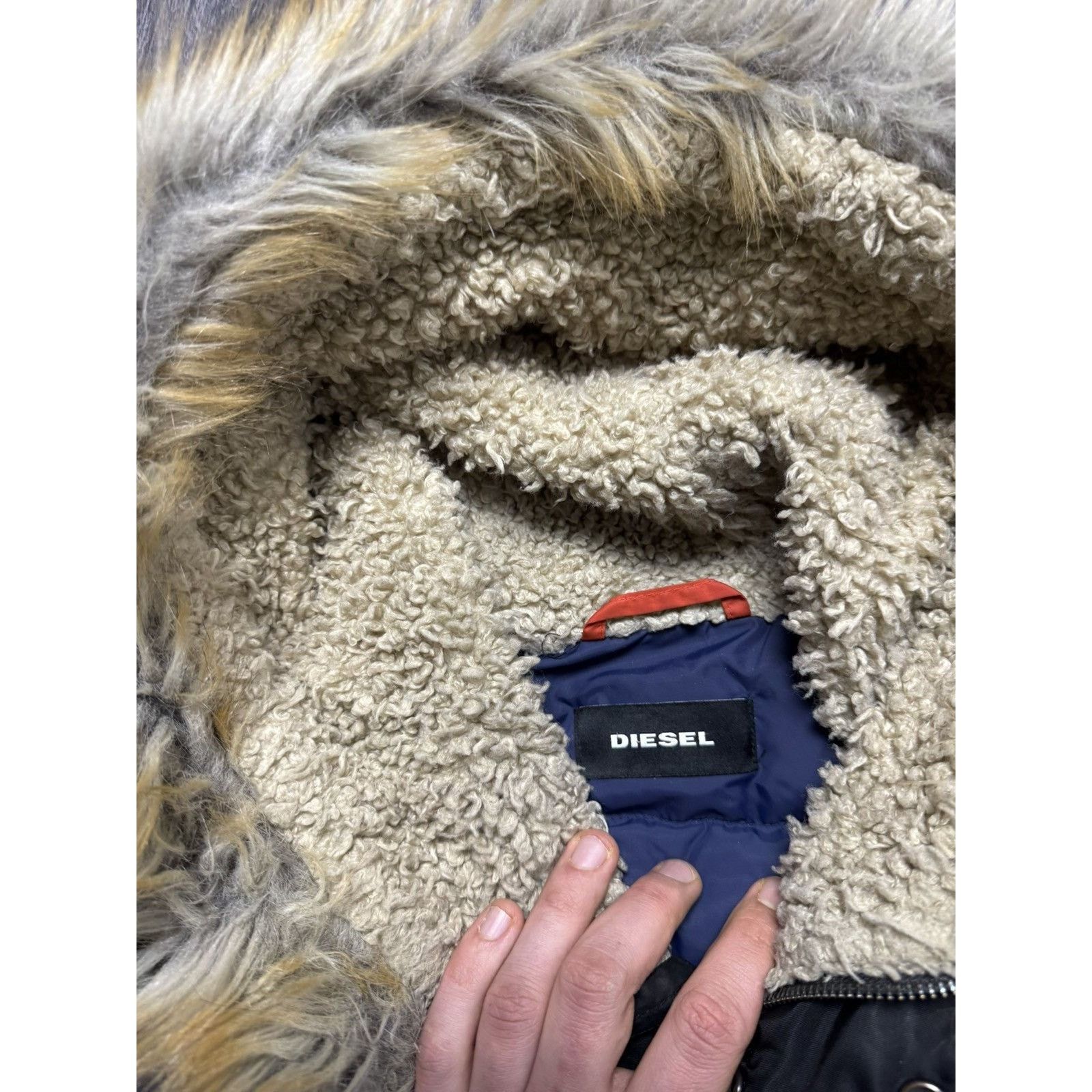 Diesel × Vintage Diesel Zip Fur Hoodie Parka Ifsixwasnine Lgb Style Size US L / EU 52-54 / 3 - 7 Thumbnail
