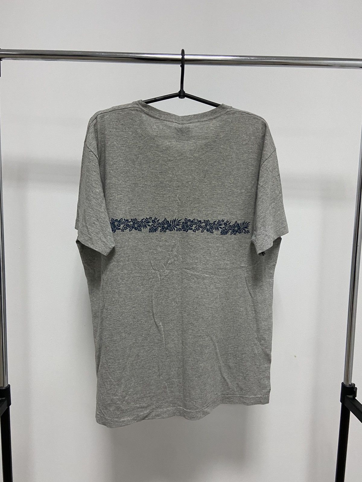 Stussy Stussy Vintage T Shirt Flowers Logo Y2K Style Size US L / EU 52-54 / 3 - 5 Thumbnail
