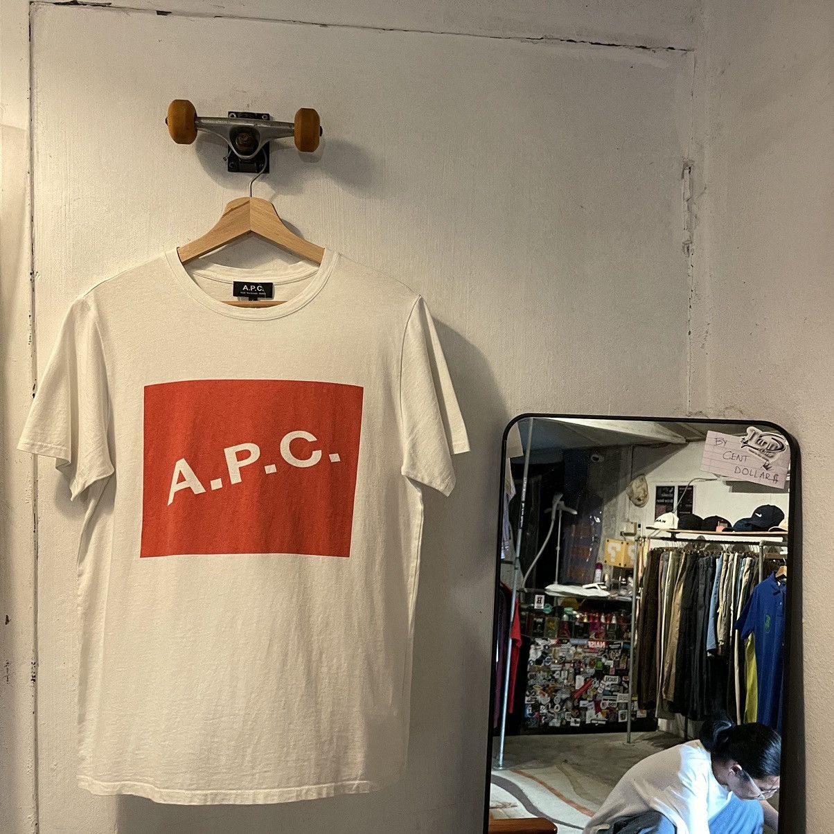 A.P.C. APC Box Logo Tee Size US S / EU 44-46 / 1 - 1 Thumbnail