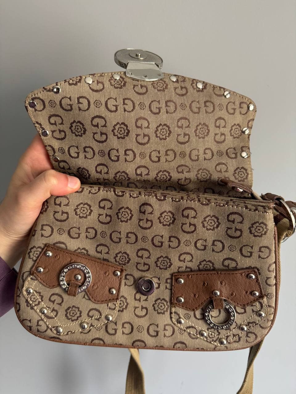 Guess Y2K Vintage Gussaci monogram shoulder bag guess style Size ONE SIZE - 11 Thumbnail